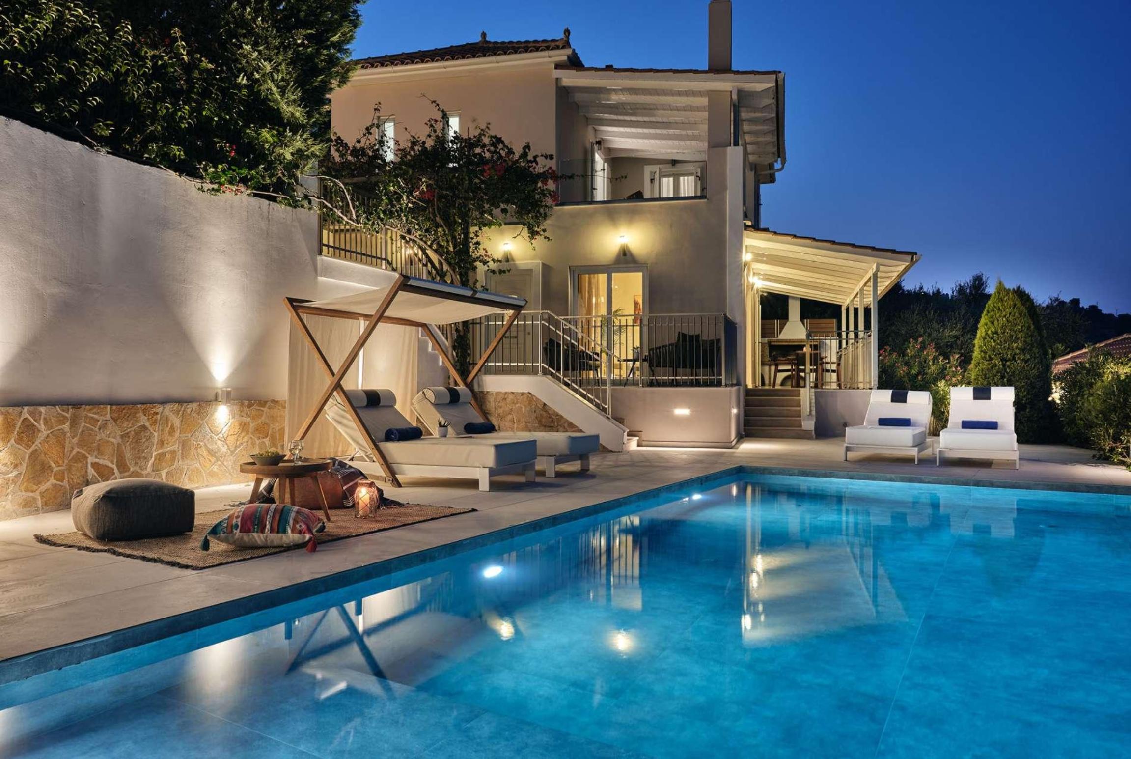 Property Image 1 - Elevated villa overlooking countryside, free WIFI Property Image 1 - Elevated villa overlooking countryside, free WIFI