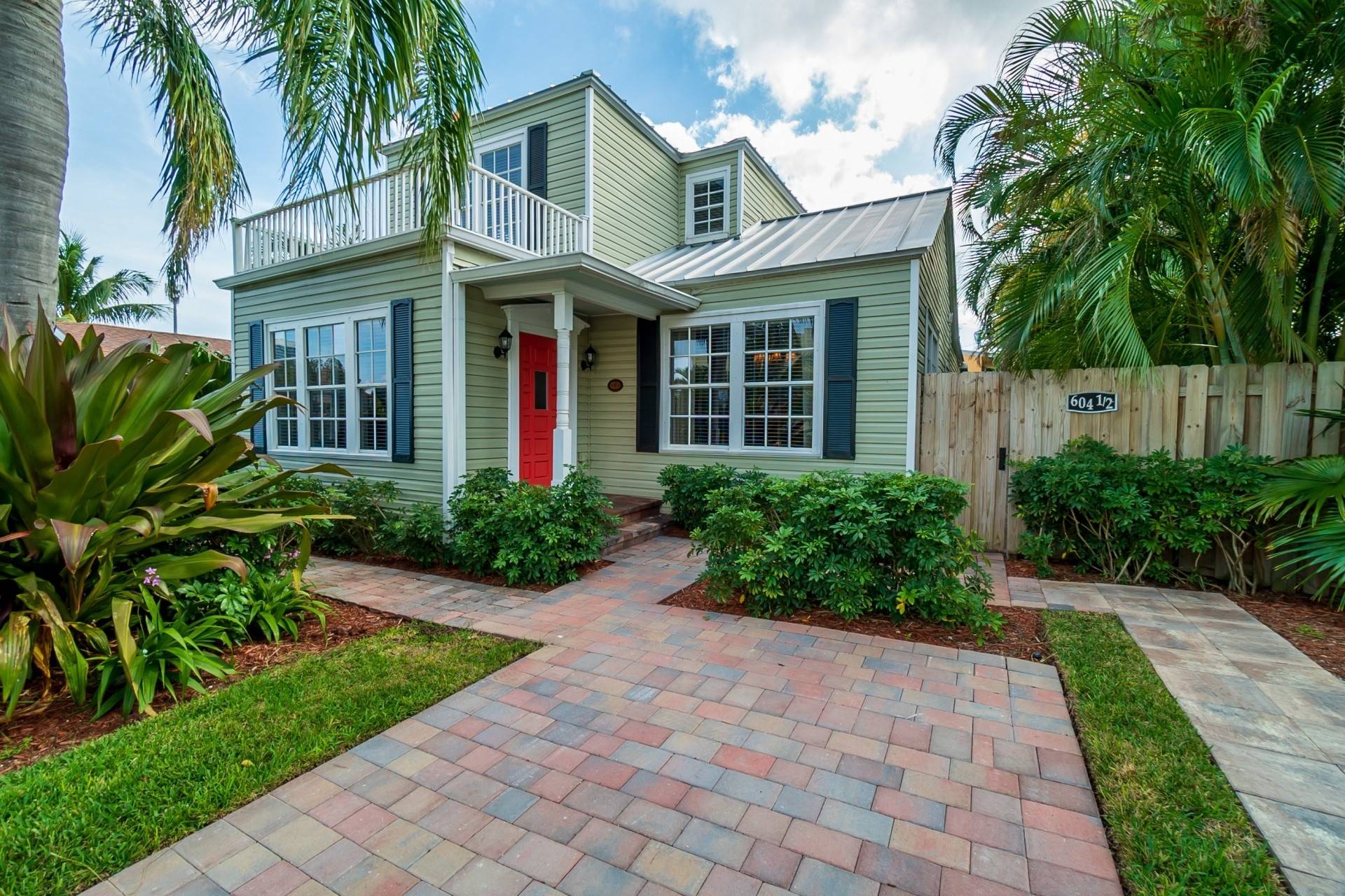 Property Image 1 - Charleston House, with pool and walk to Shops & Restaurants, Downtown, Kravis Center