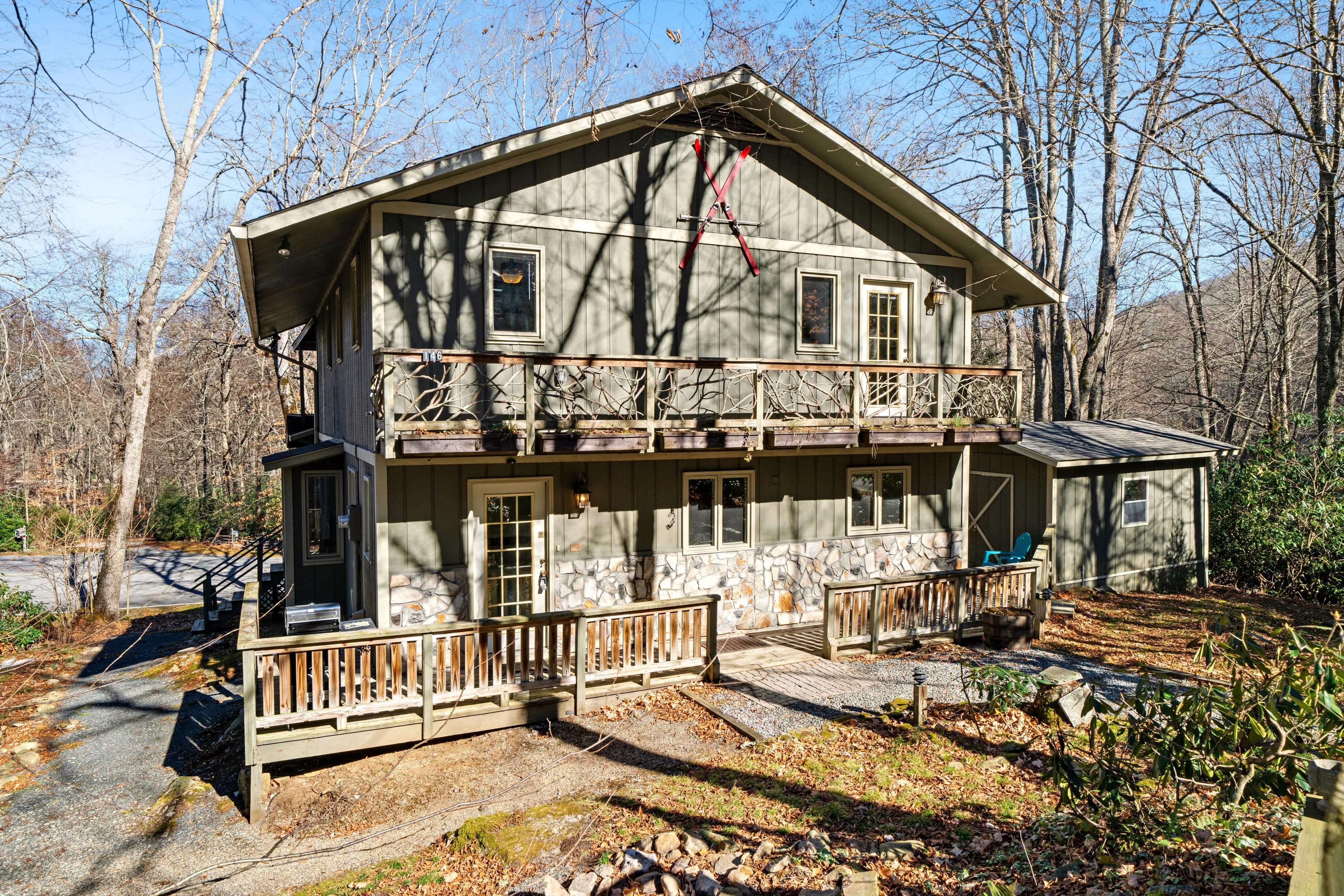 Property Image 1 - Icicles Ski Chalet