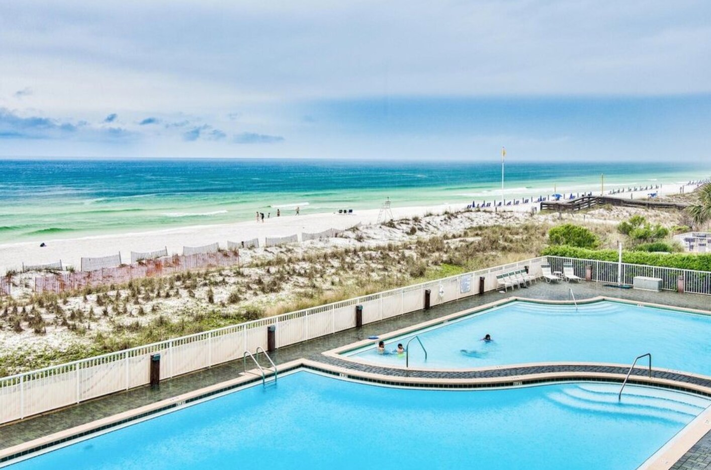 Glorious Gulf-Front Condo at Water's Edge Sleeps 8