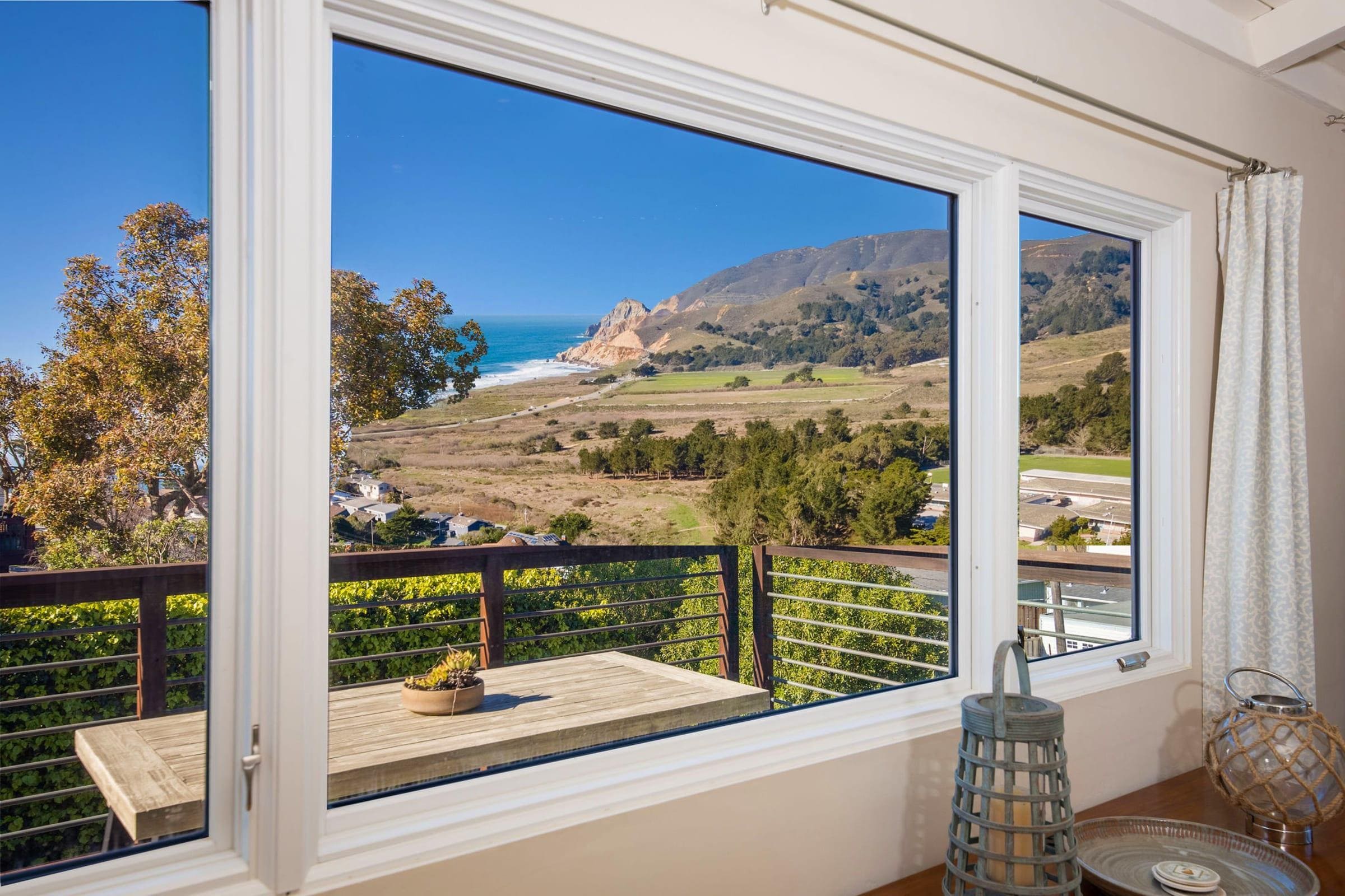 Property Image 1 - Ocean & Mountain View Getaway | Walk to Trails, Beach, Family Activities