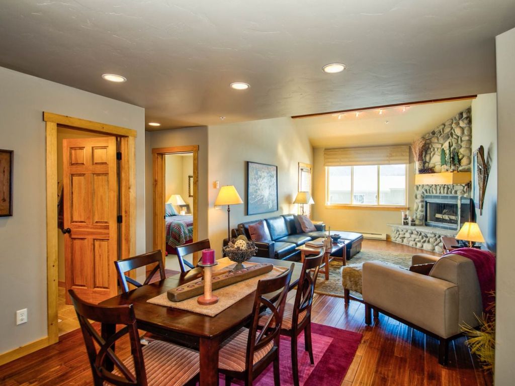 Entertain in the open-concept living area | Main Level