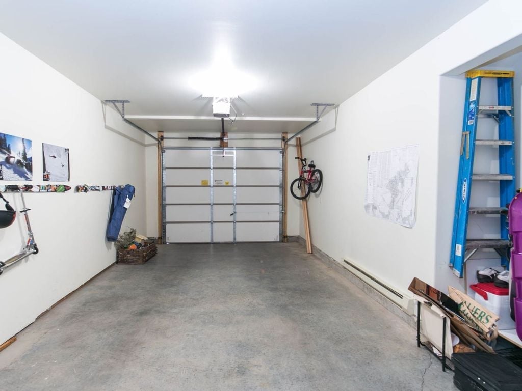 Garage | Lower Level