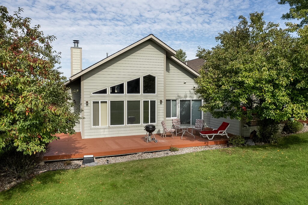 Hangout on the deck | Exterior