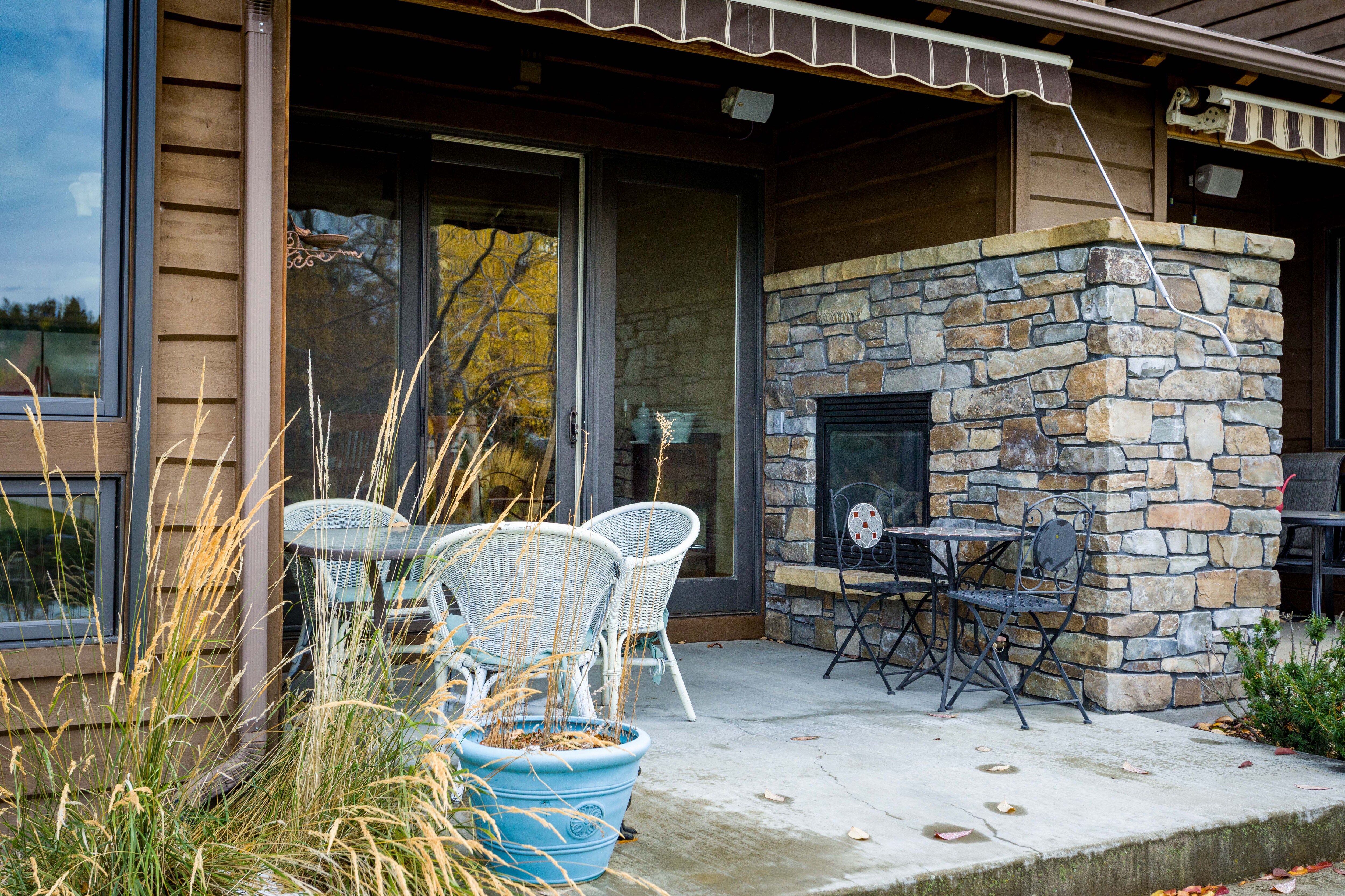 Enjoy the outdoor fireplace | Exterior
