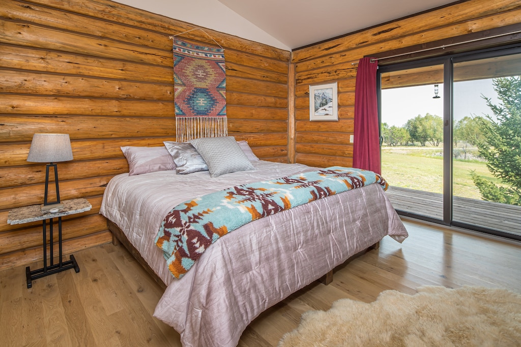 Wake up to beautiful views | Main Level