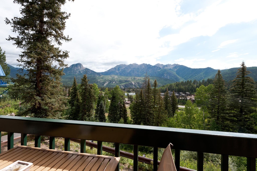 Awesomes views from the Deck