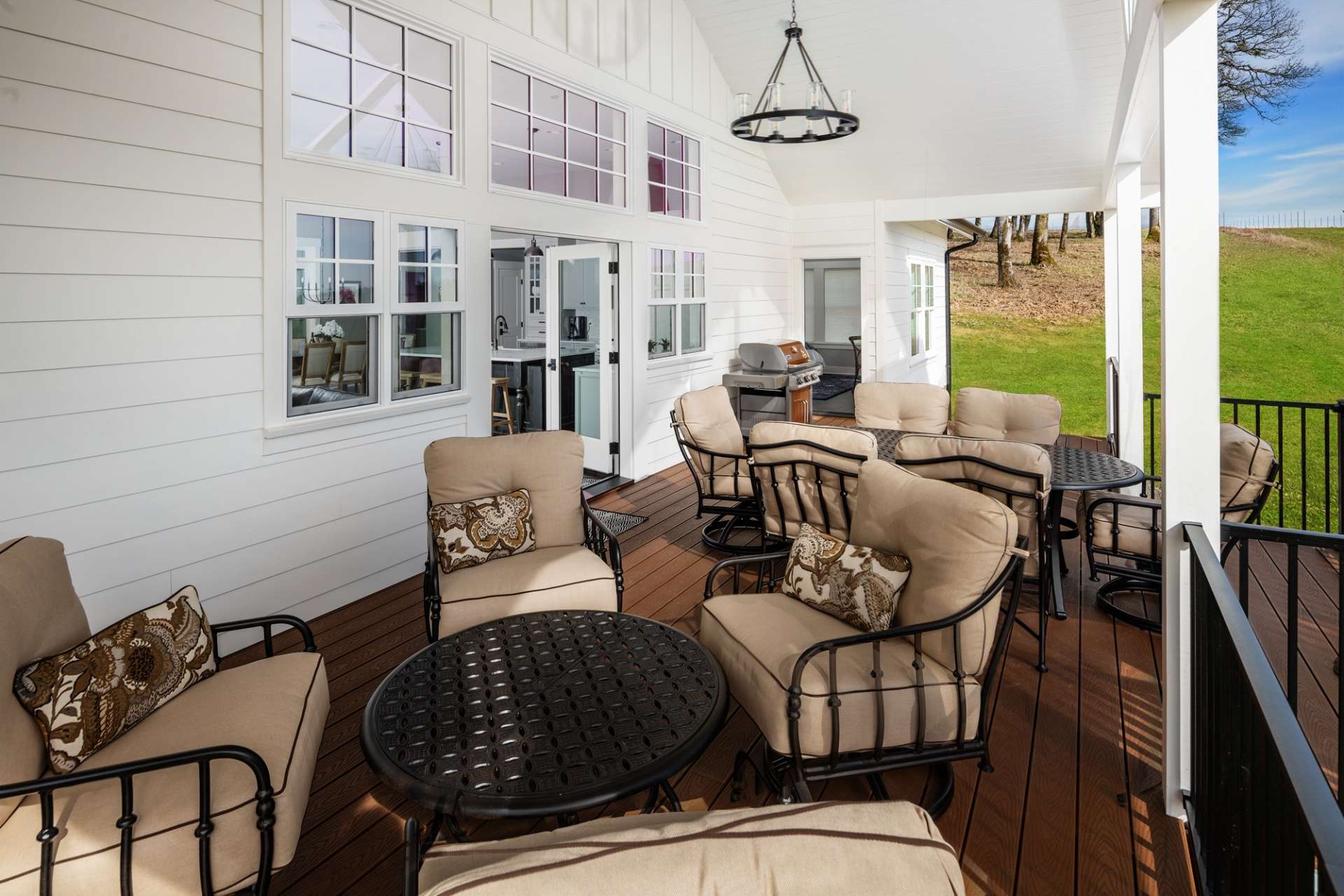 The Farmhouse at Quandary Vineyards