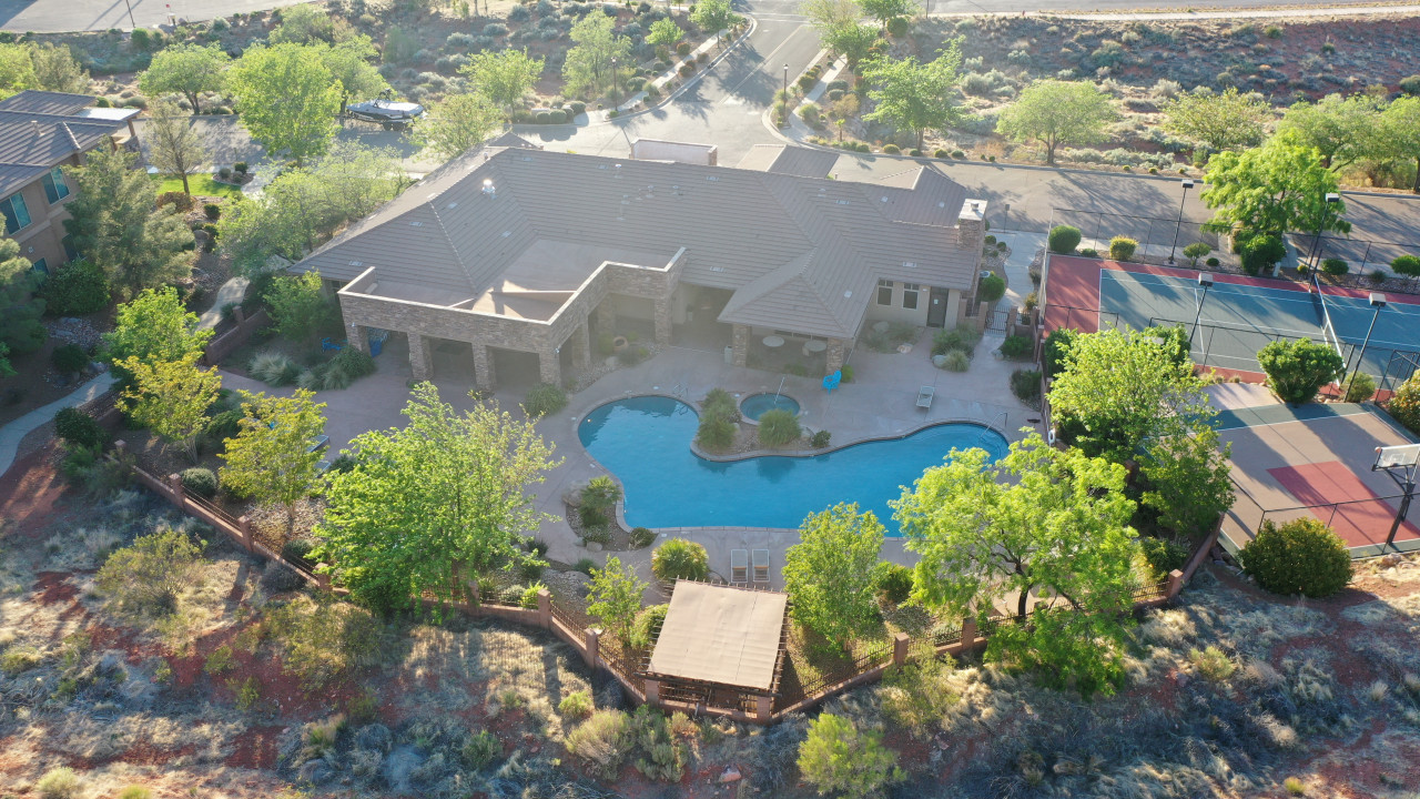 Property Image 1 - Suite Retreat- Outdoor Pool & Indoor Pool- Near Zion NP