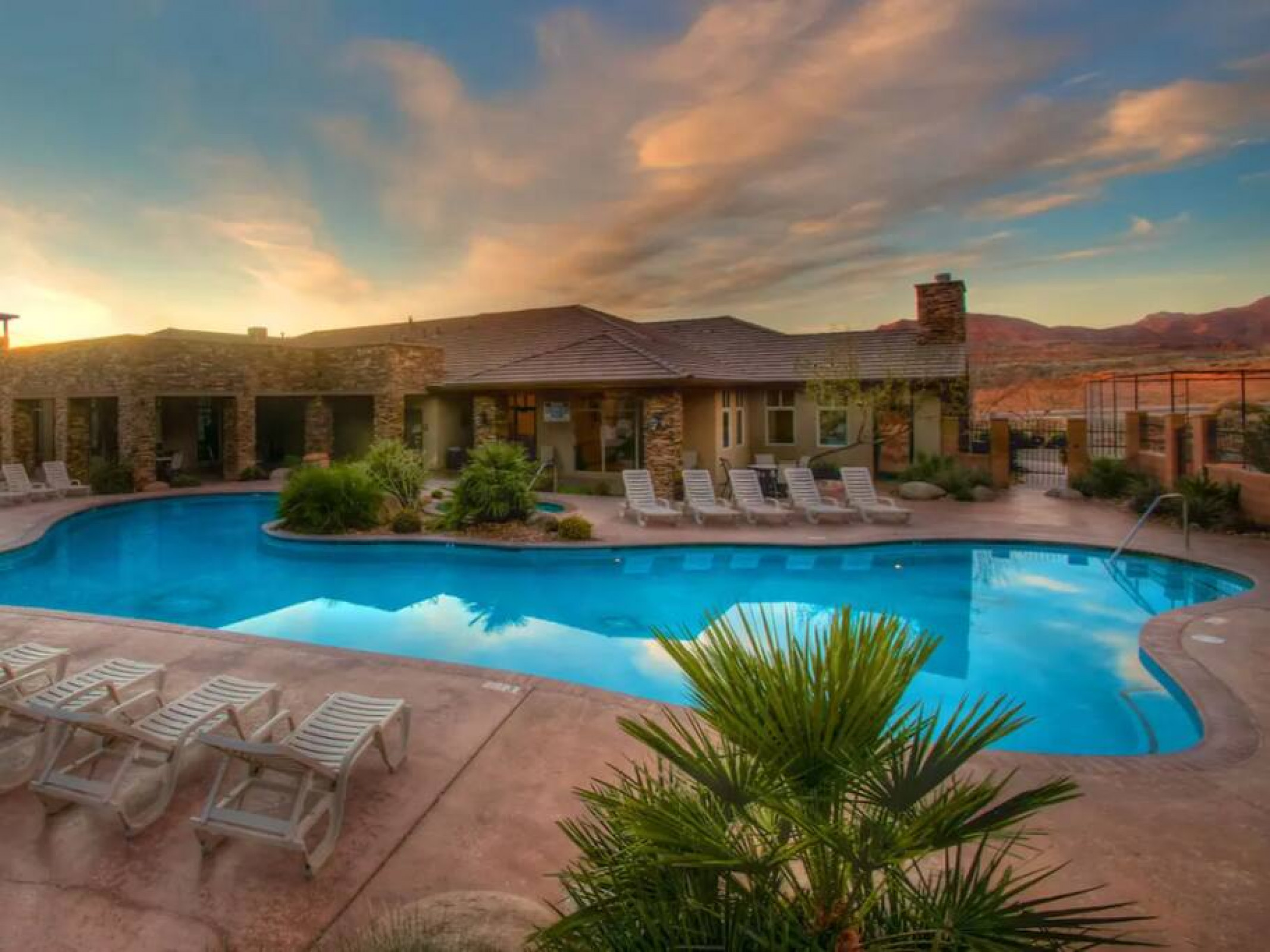 Property Image 1 - Coral Springs- Your Perfect Getaway- Near Zion NP