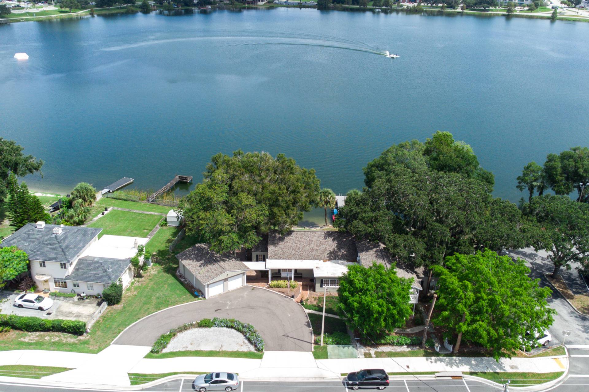 Property Image 2 - Lake Silver V - Lake House with Dock - Legoland Getaway!