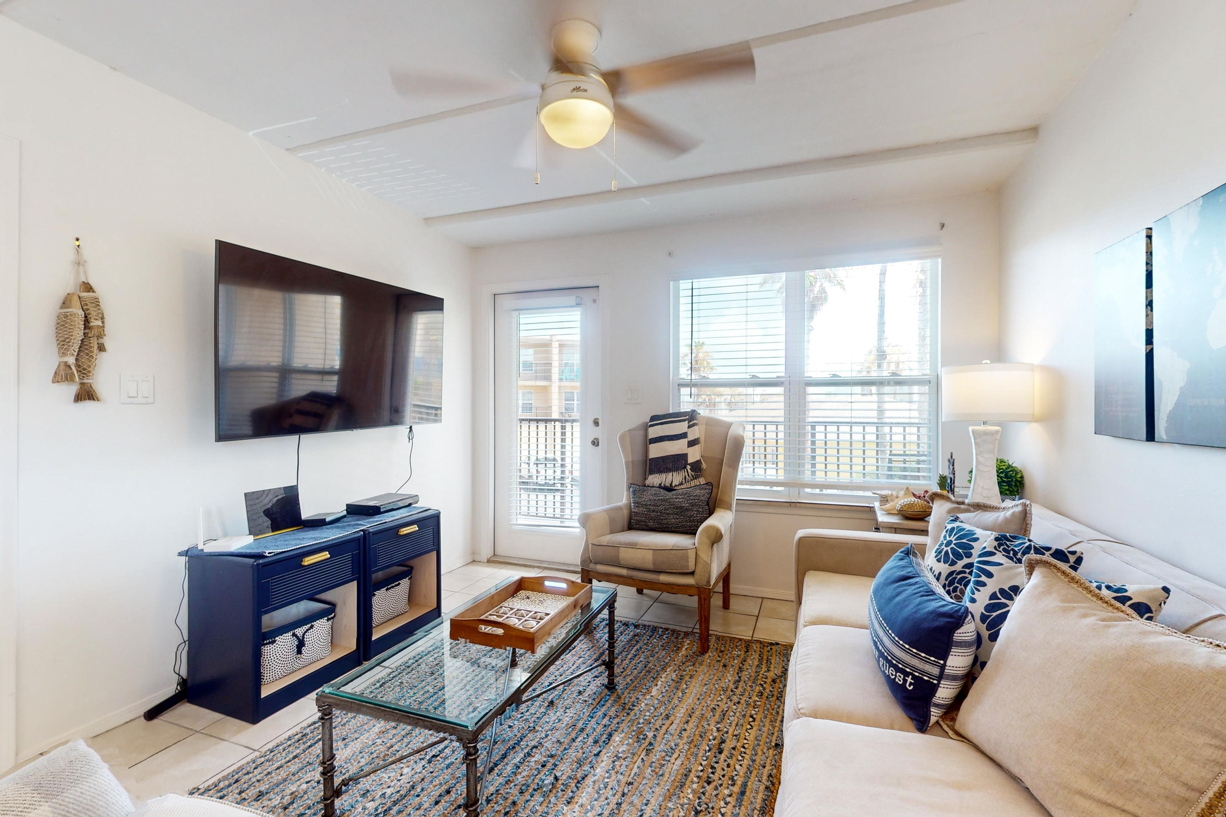 Property Image 2 - Surfside I Condominiums 212