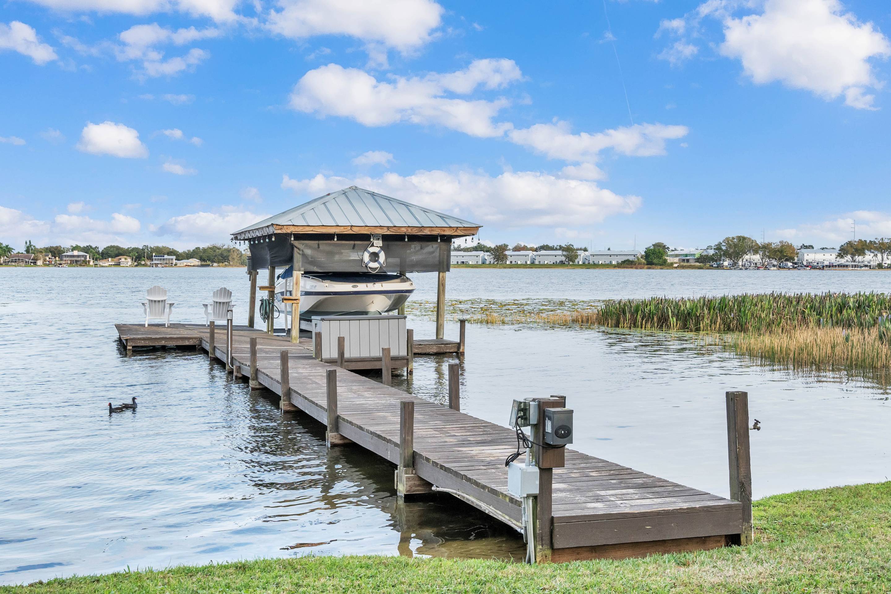 Property Image 1 - Chain of Lakes - Sunrise on Lake Idylwild - Tiki Bar, Dock & Kayaks - Legoland