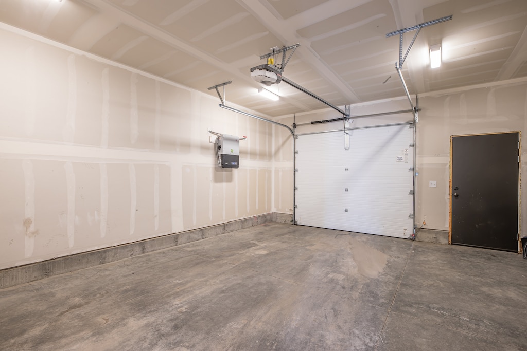 Private parking in the garage