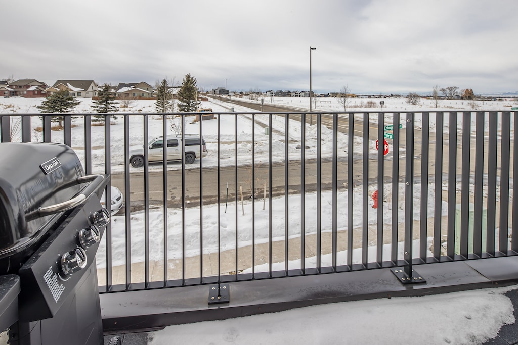 Grill out on the balcony when the weather is nice | Exterior