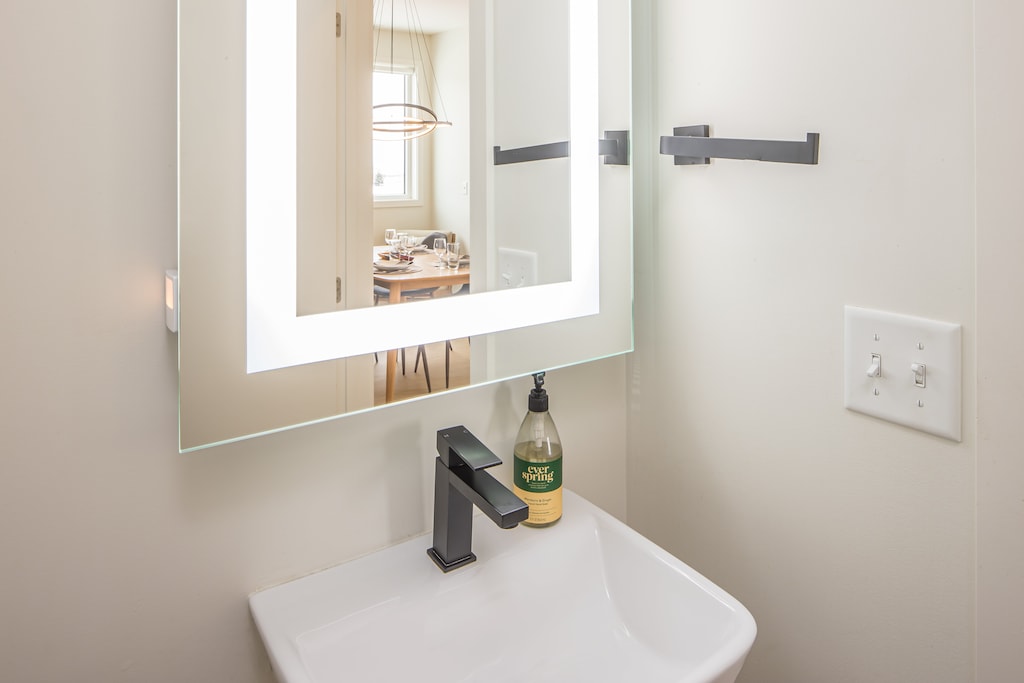 Convenient half-bathroom | Main Level