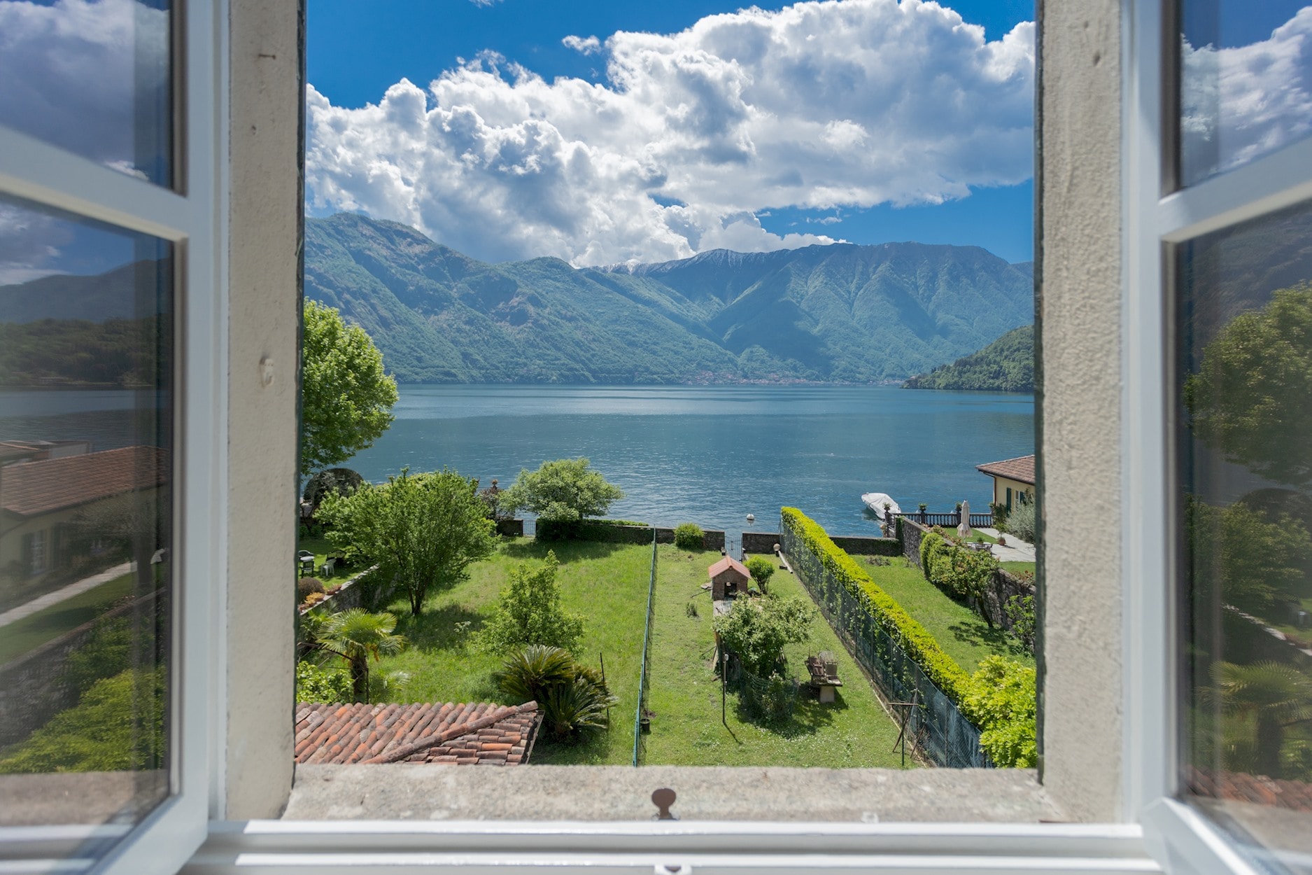 Property Image 1 -  Tina’s Window on Lake Como