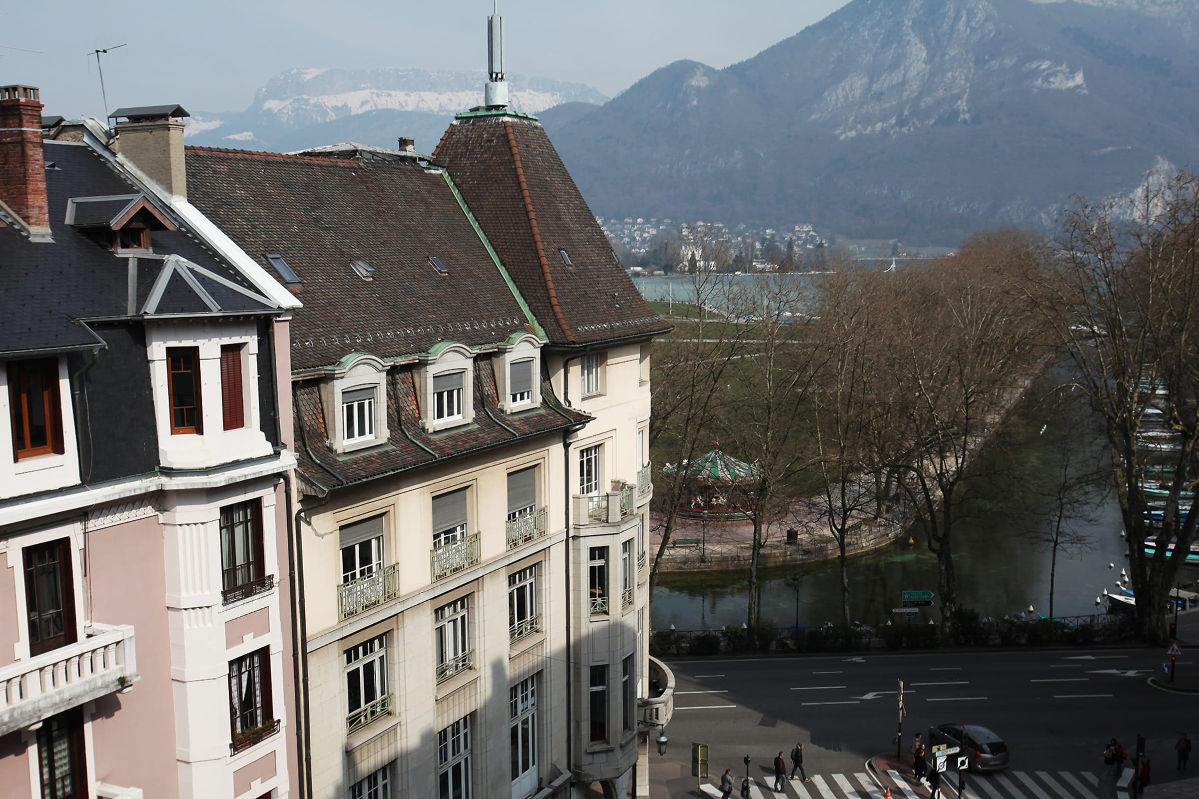 Property Image 1 - Apartment with terrace in the heart of Annecy Old Town