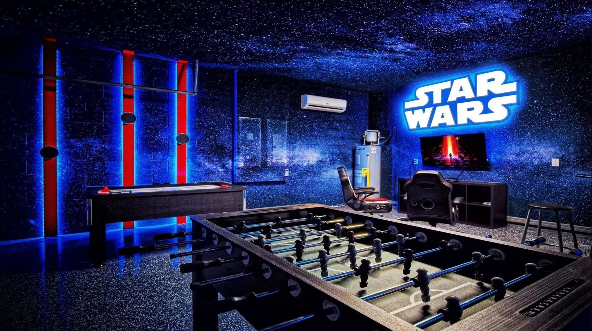 Game Room: Stylishly furnished with a Star Wars theme and cool lighting