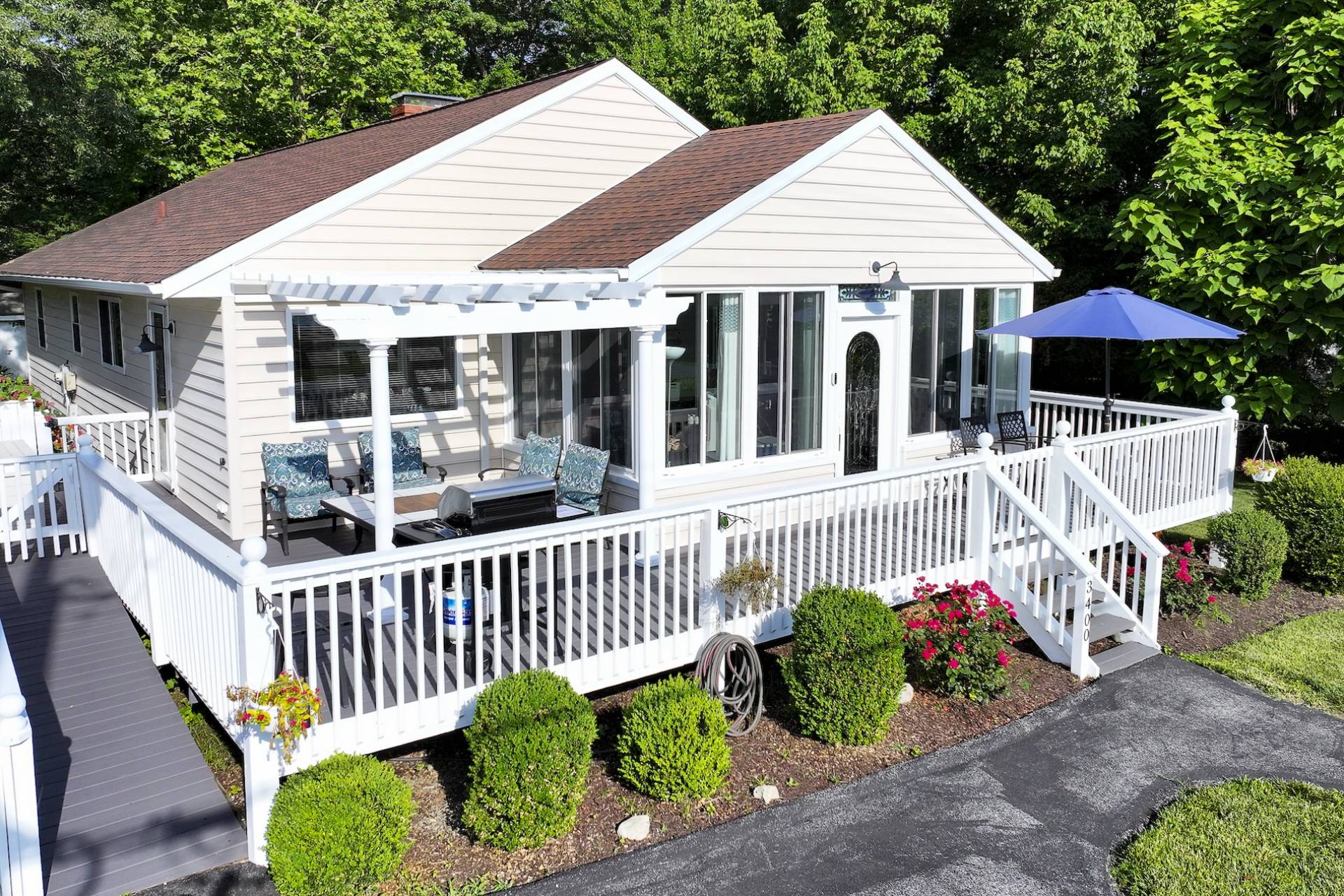 Property Image 1 - Bay Cottage