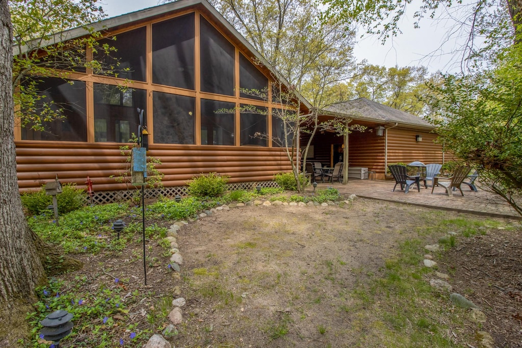 Outdoor Living | Back Patio
