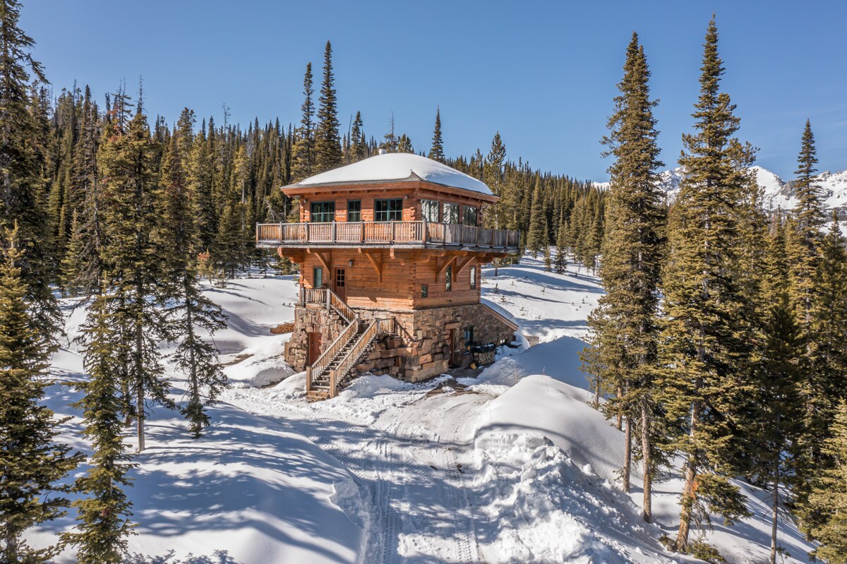 Property Image 2 - Fire Lookout Towers - Beehive Peak View