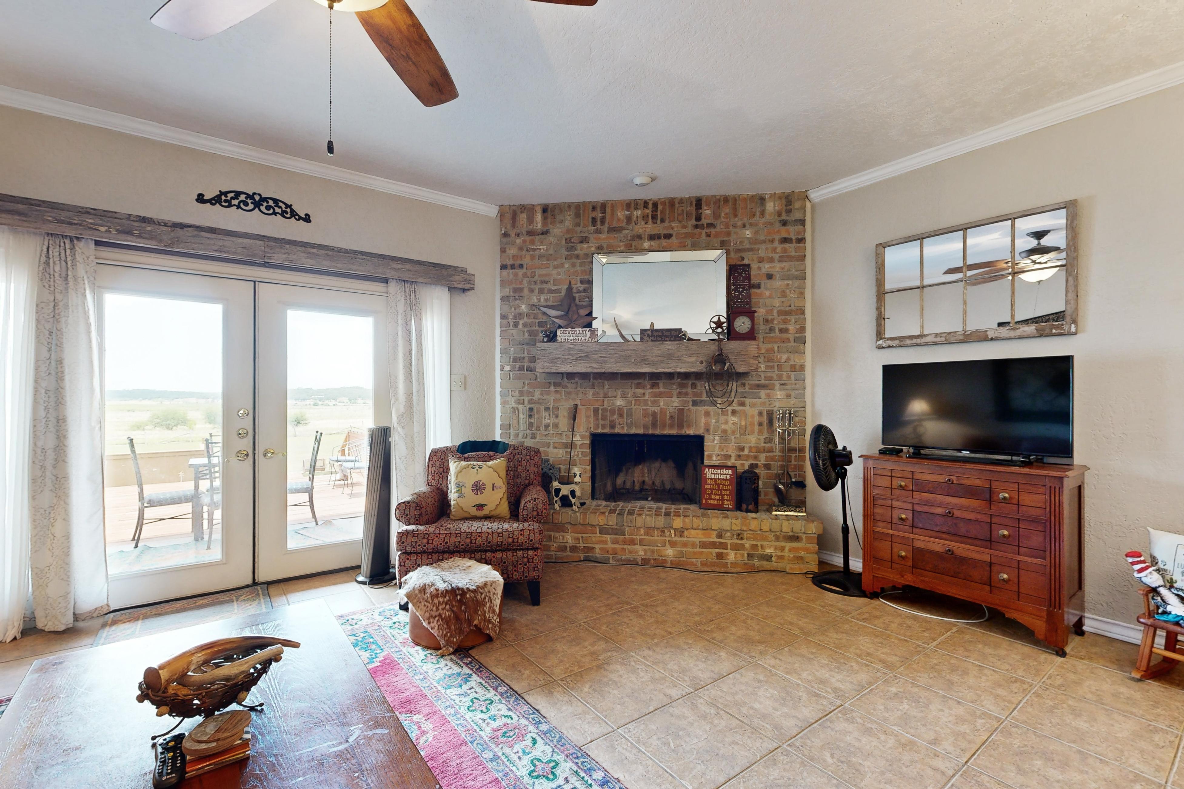 Property Image 1 - Canyon Lake Getaway