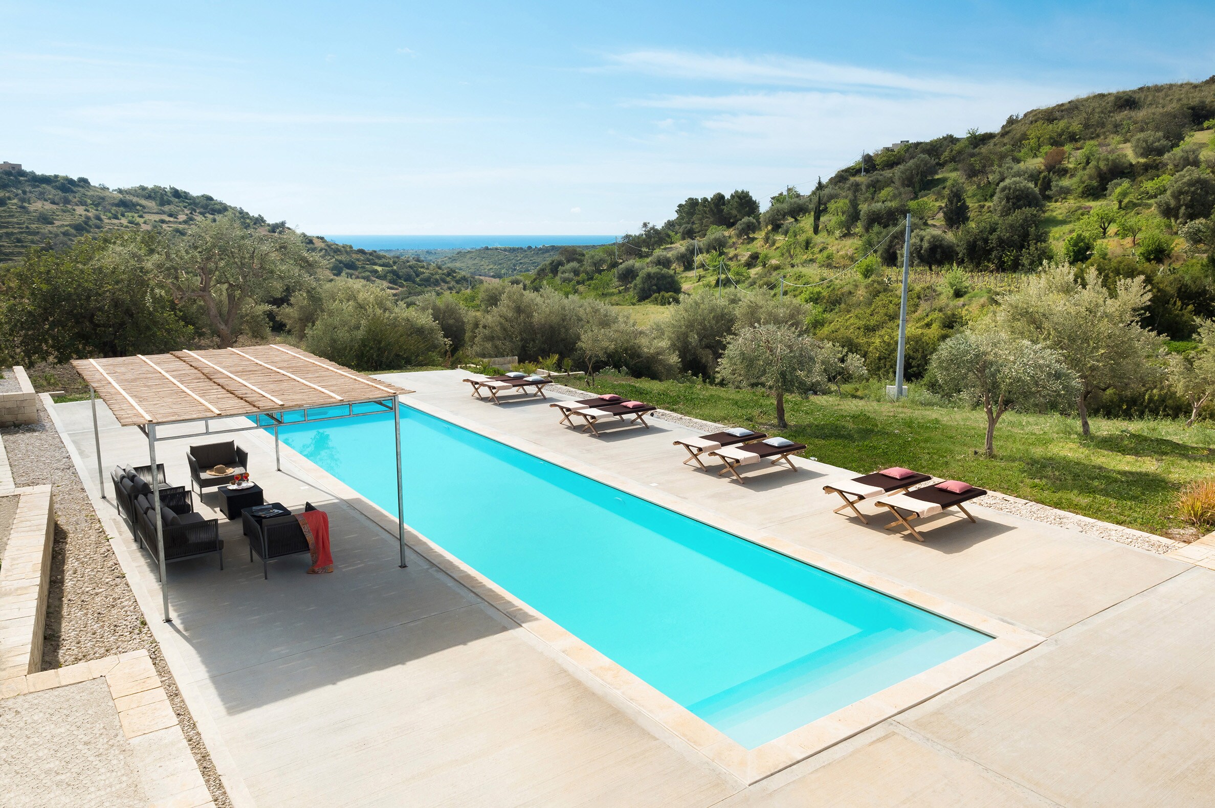 Property Image 1 - Panoramic Luxury Villa with Private Pool