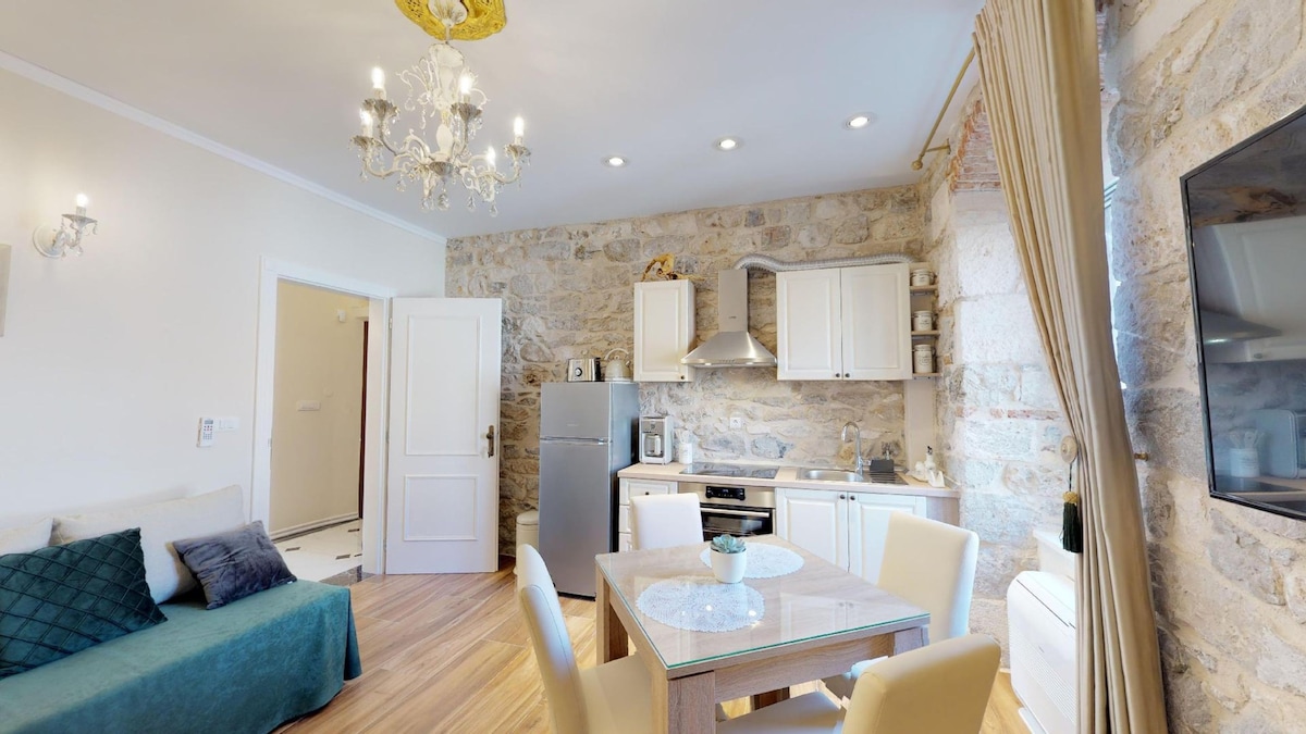 Property Image 2 - Deluxe, One-Bedroom Apartment; Walk to Diocletian’s Palace