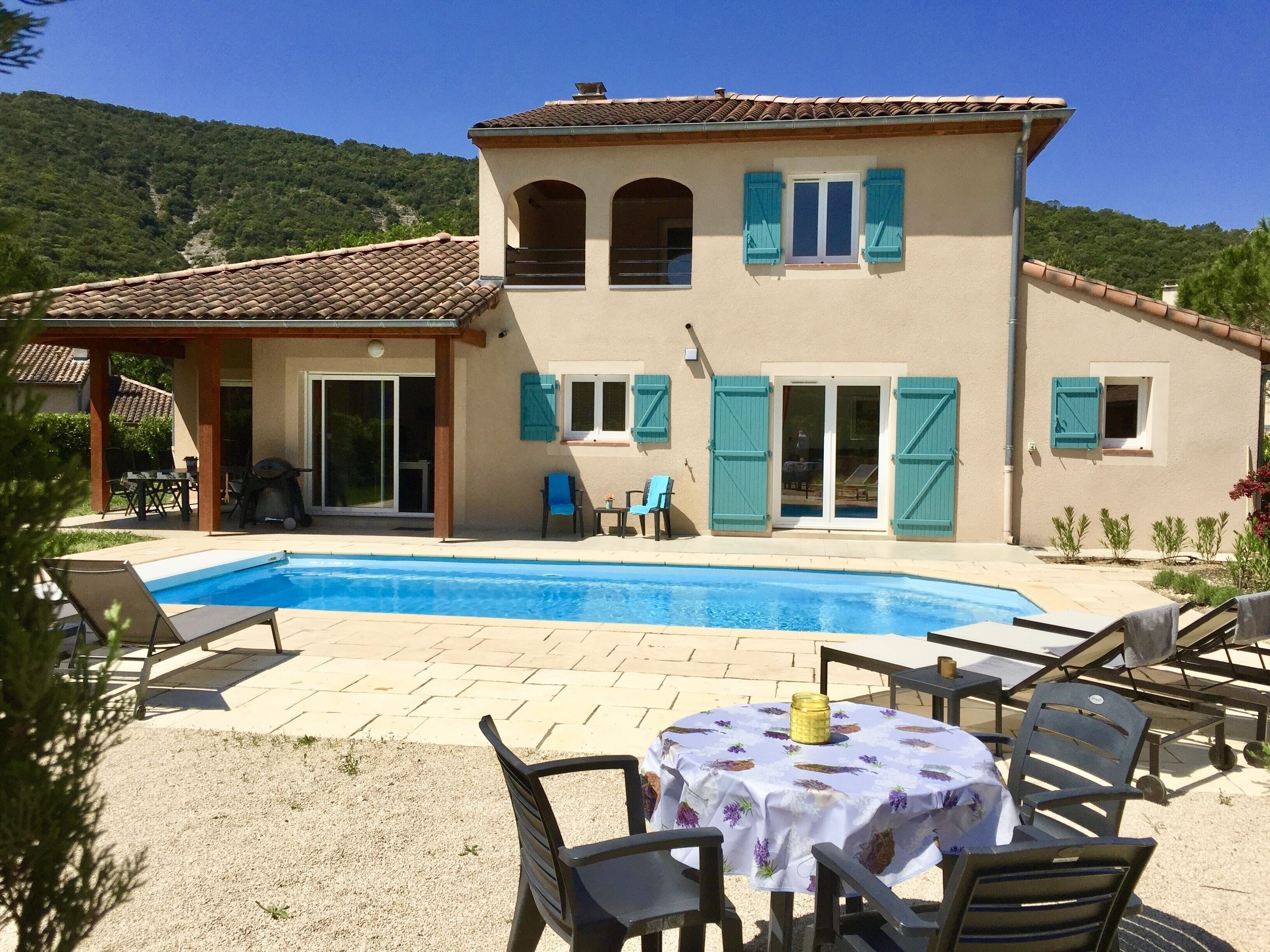 Property Image 2 - Villa Des Montagnes (AM)