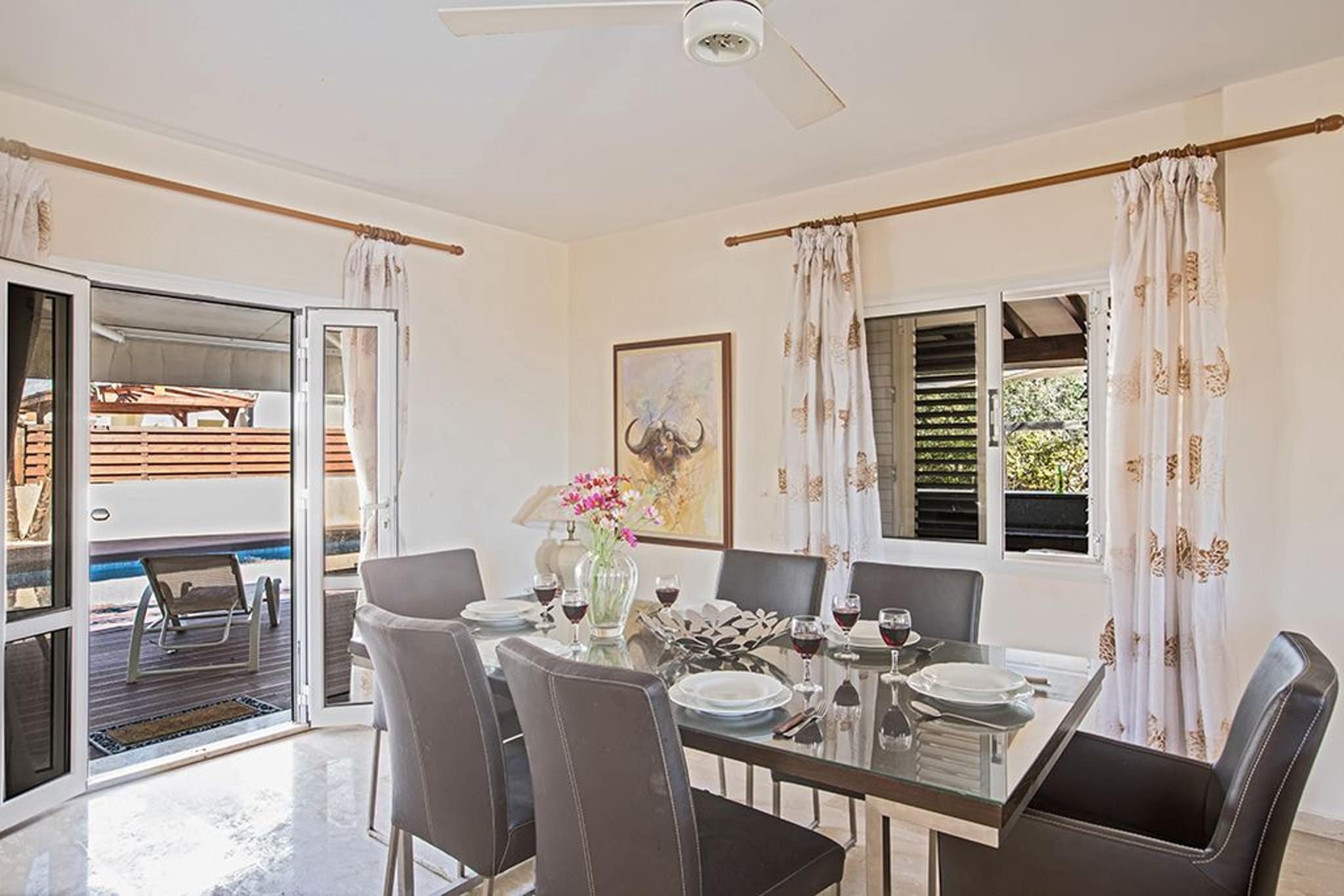 Villa Magusta - Modern 4 Bedroom Ayia Thekla Villa with Pool - Close to the Beach