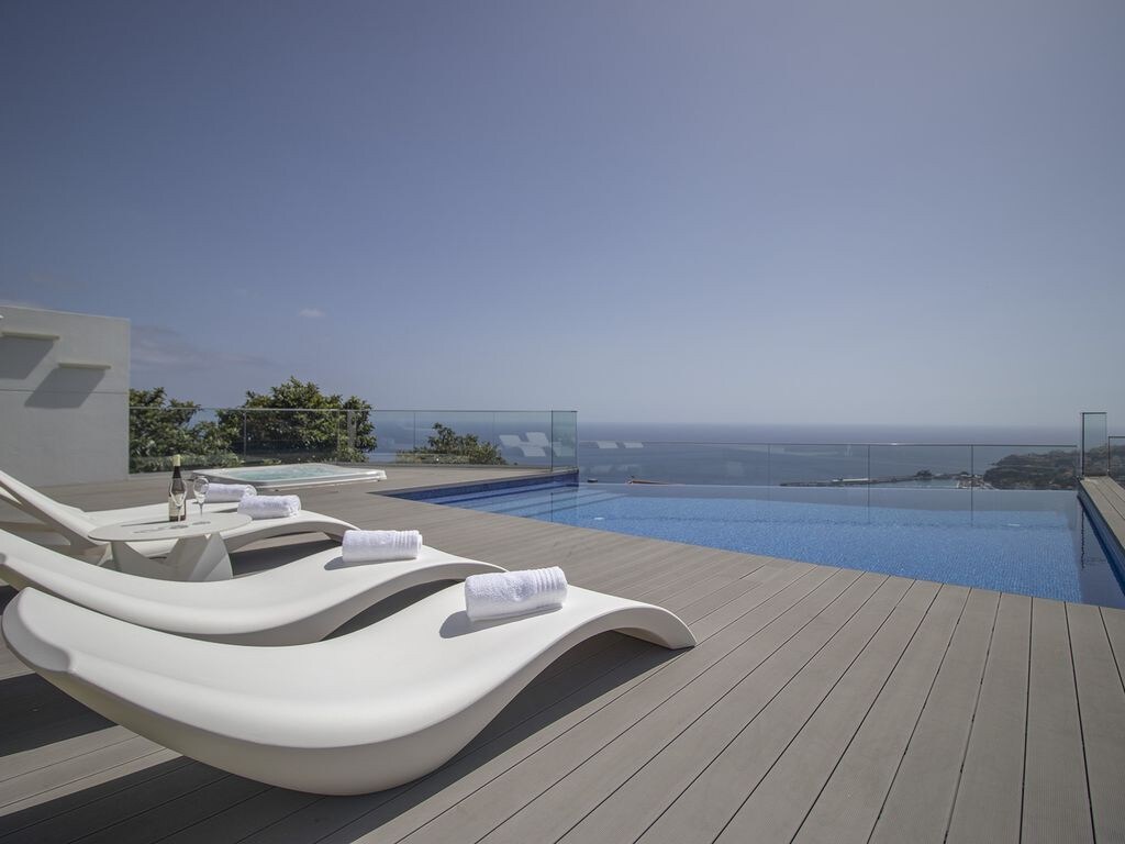 Property Image 2 - Villa Bela 8