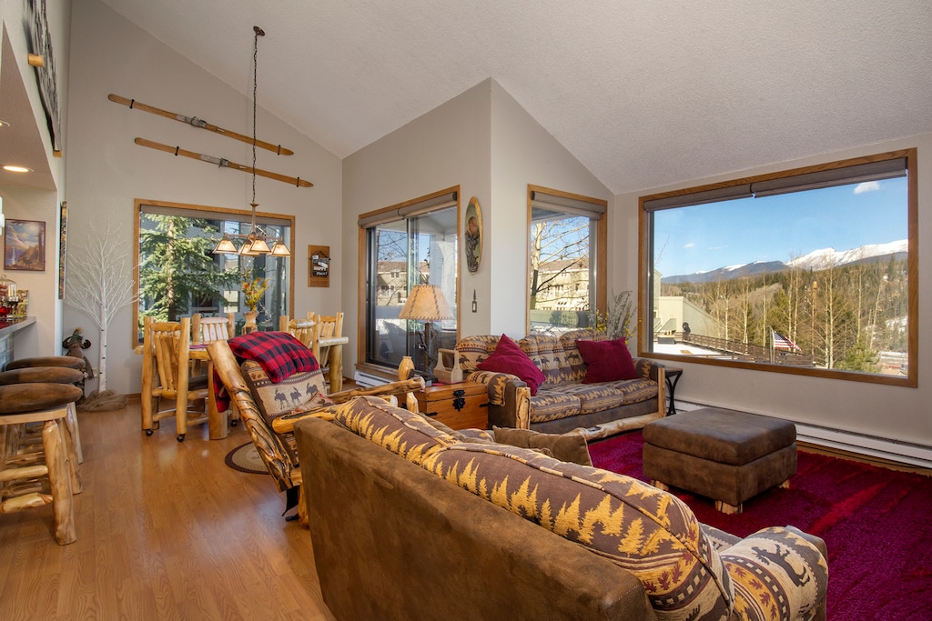 SWP Snowblaze C24 main living area