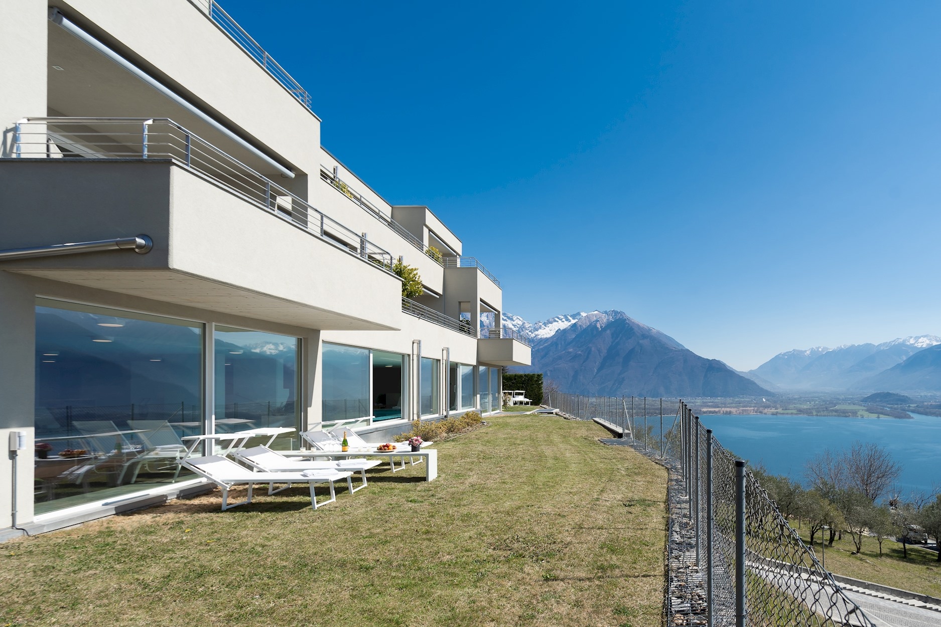 Property Image 1 - Valarin Napoli, Luxury Apartment & Wellness