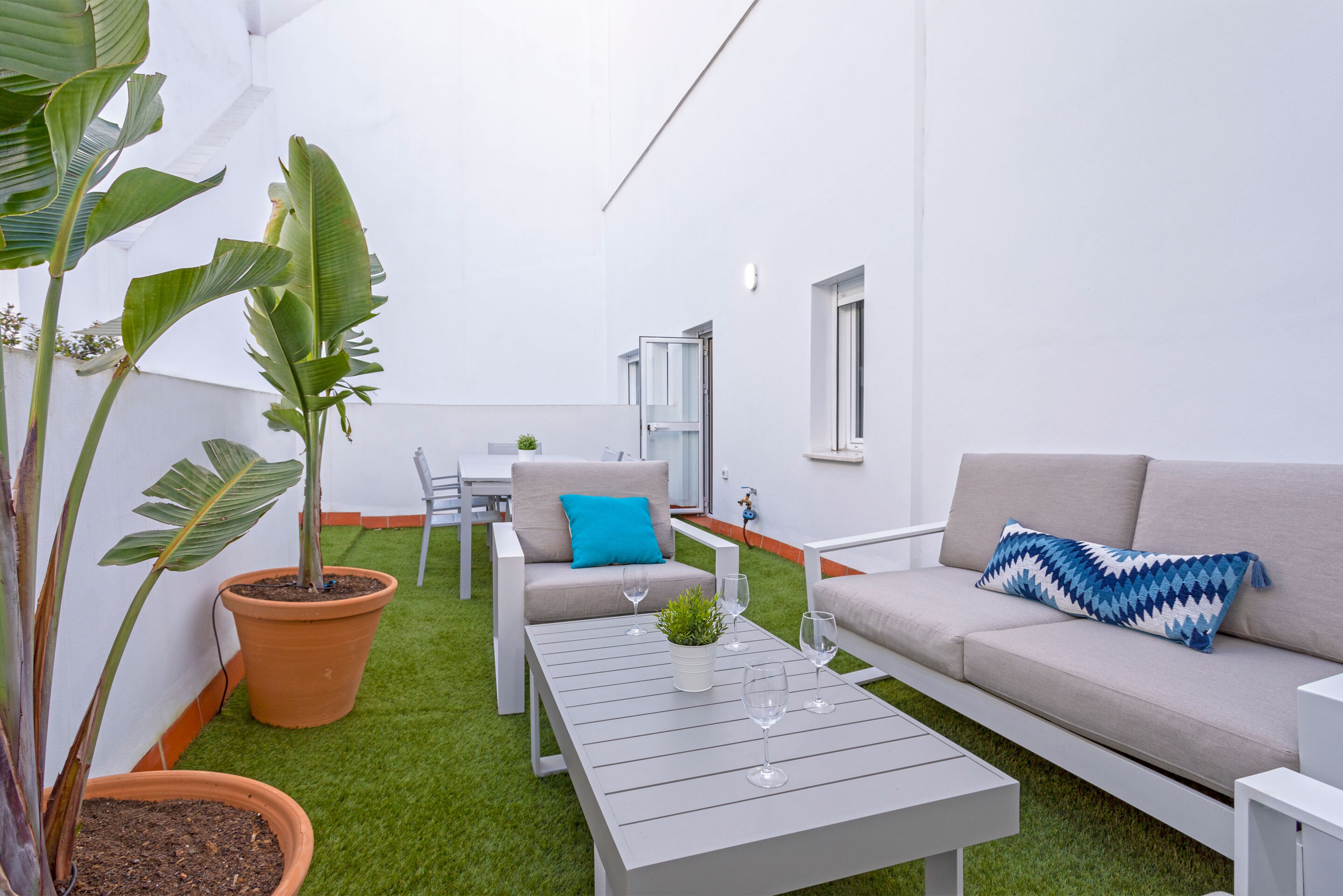 Property Image 2 - Cozy apartment with terrace in center. Recaredo X