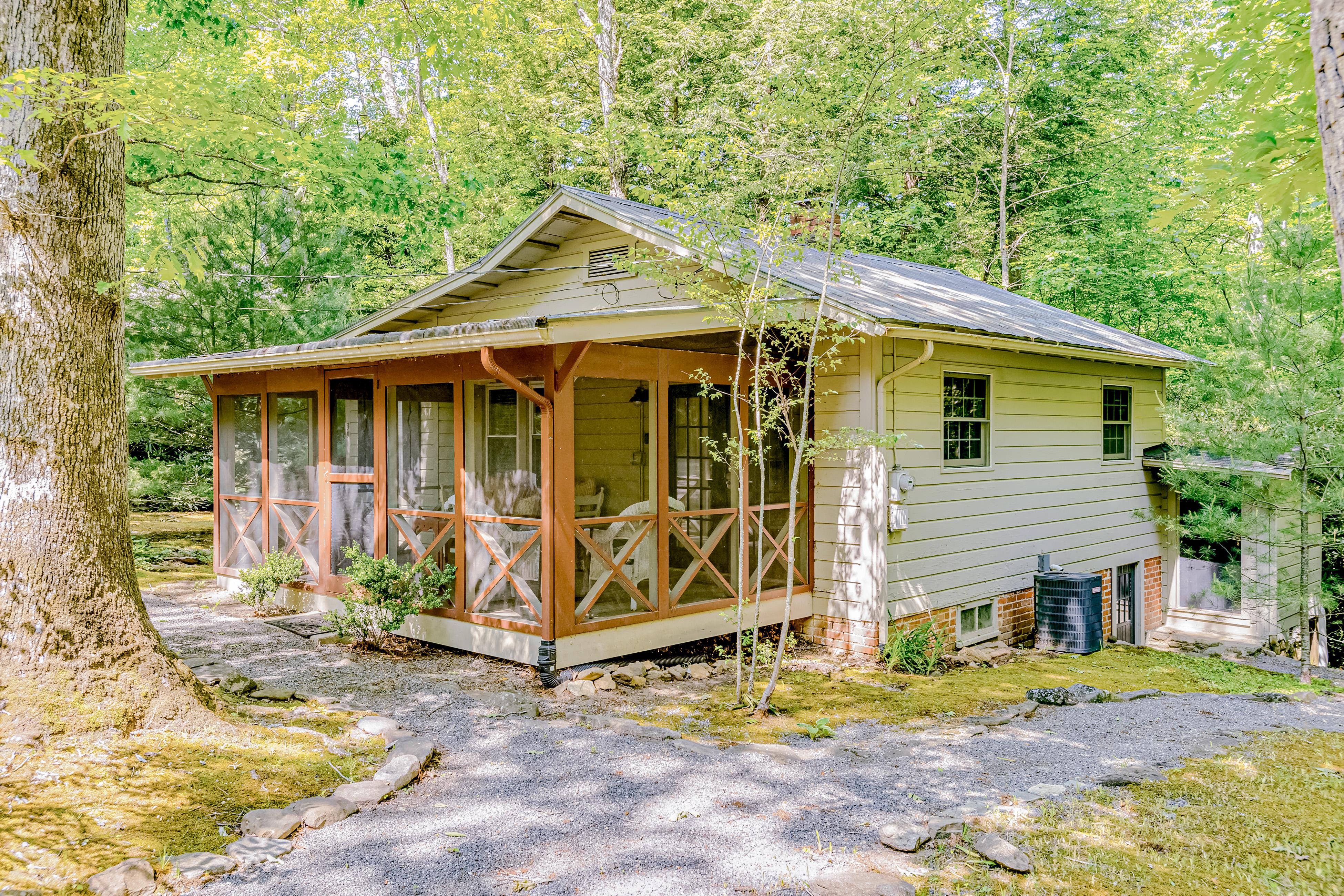 Property Image 2 - Pine Retreat Cottage