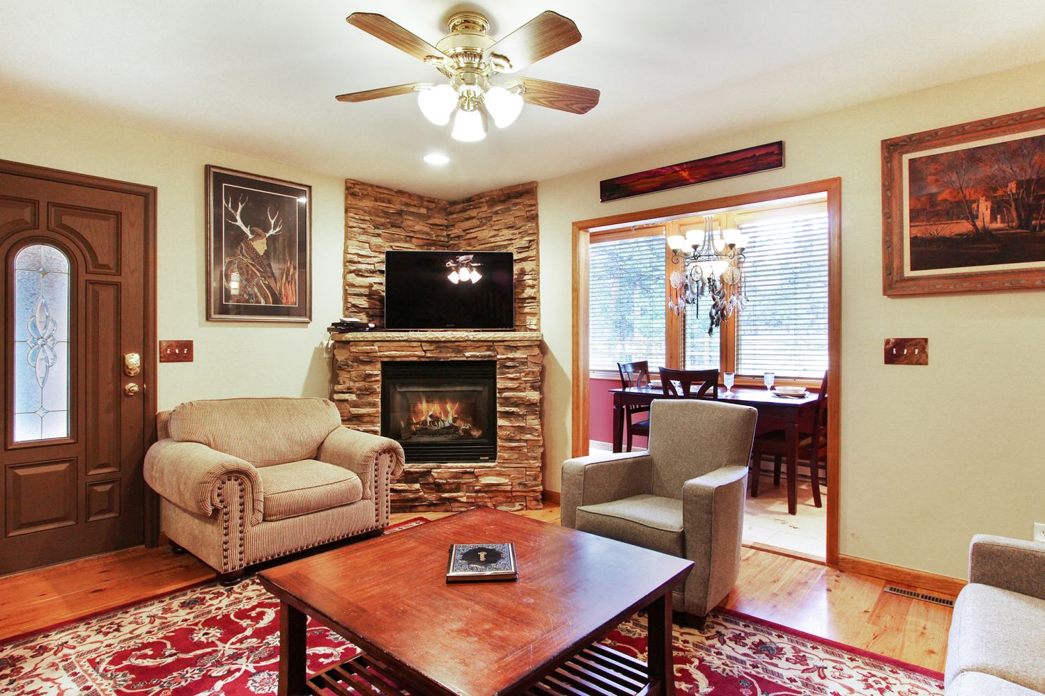 Elk Haven - Cozy living room with gas fireplace and flat screen TV