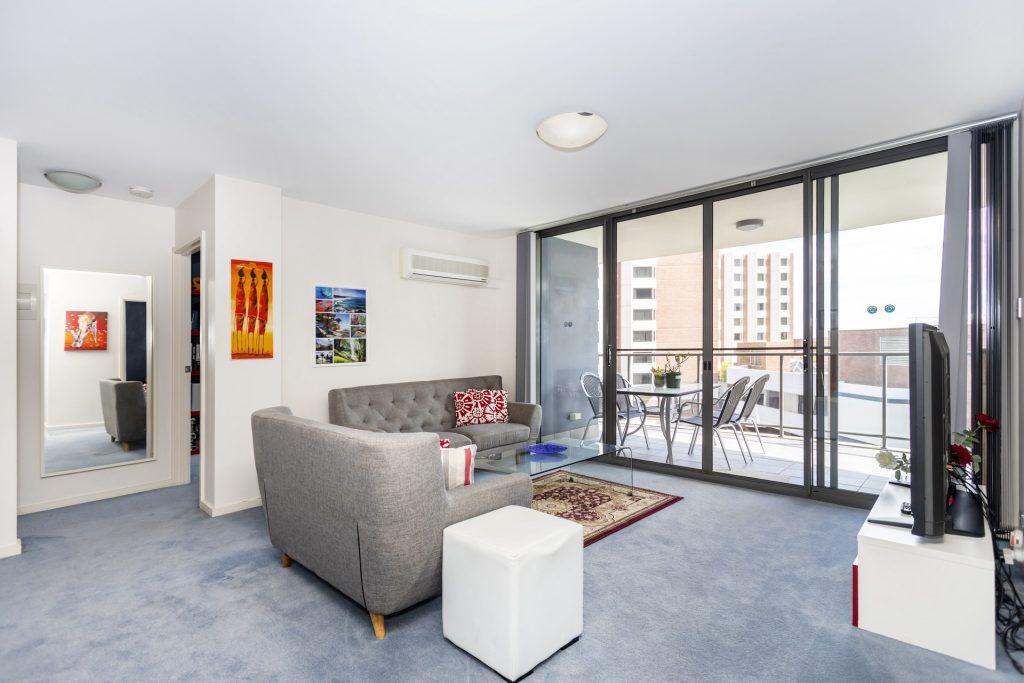 Property Image 1 - Amazing Adelaide Terrace Apartment with Fantastic City Location