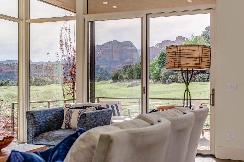 Right on the Golf Course with Stunning Red Rock Views