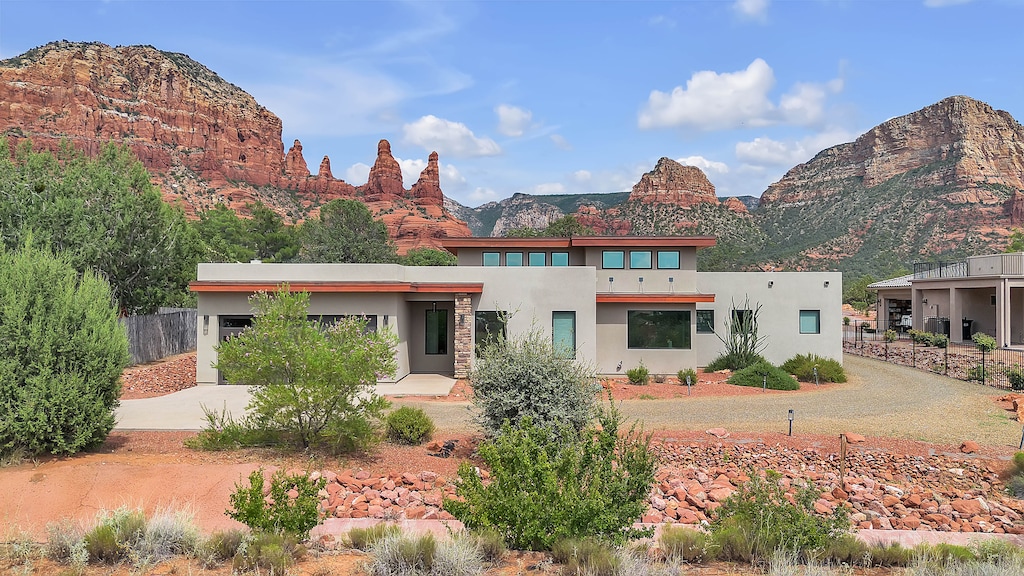 New Home in a Small Neighborhood