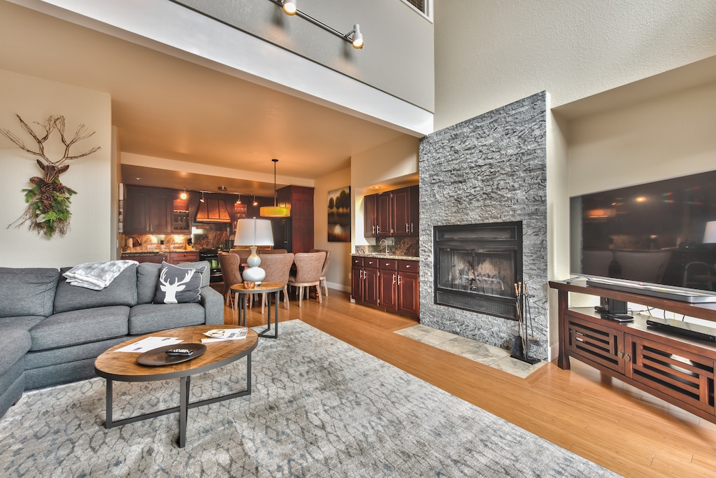 Kitchen and Dining Area view