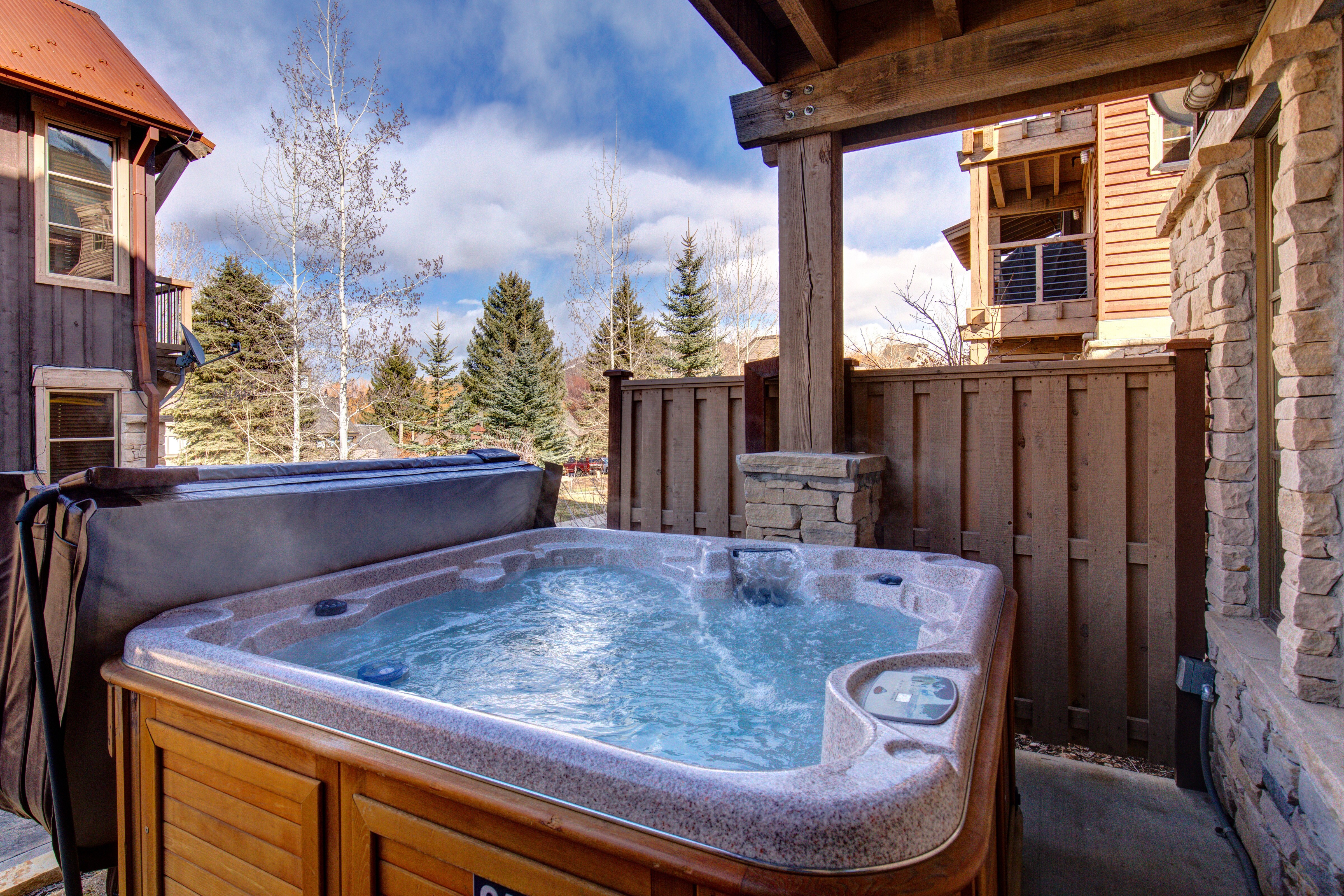 Private Hot Tub Private Hot Tub