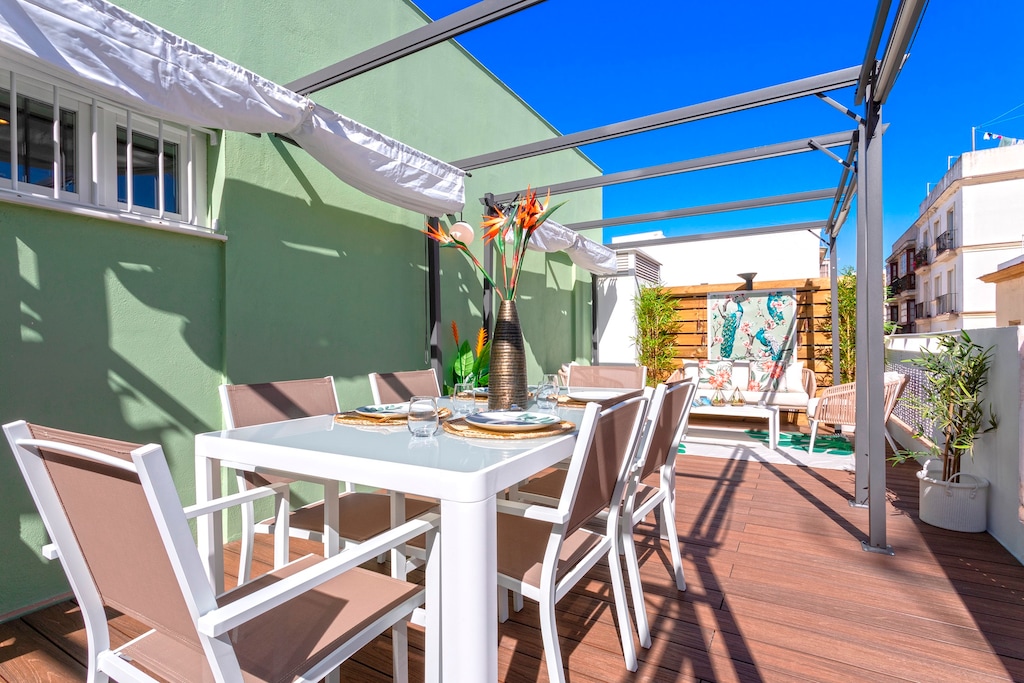 Rooms: Balcony/Terrace