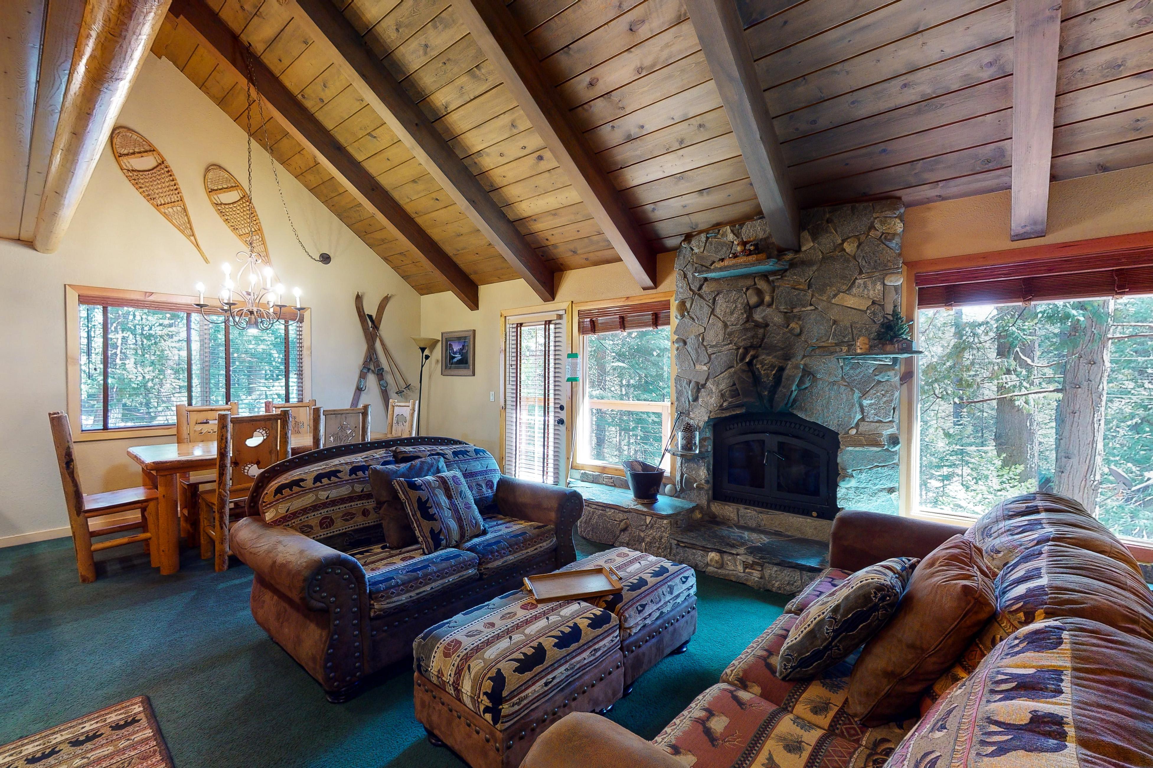 Property Image 1 - Yosemite Silvertip Lodge
