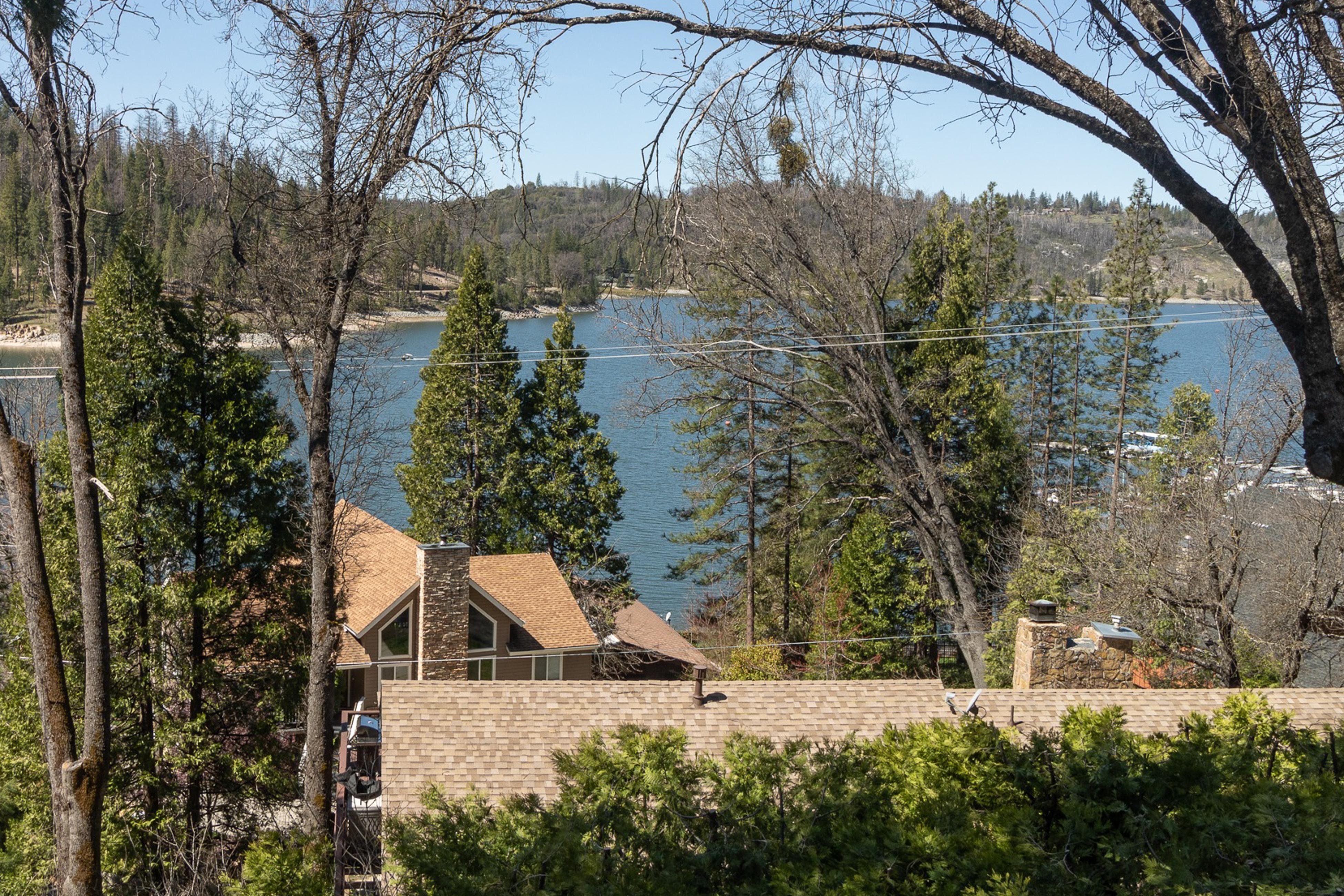 Property Image 2 - Harris Lakeview Cabin