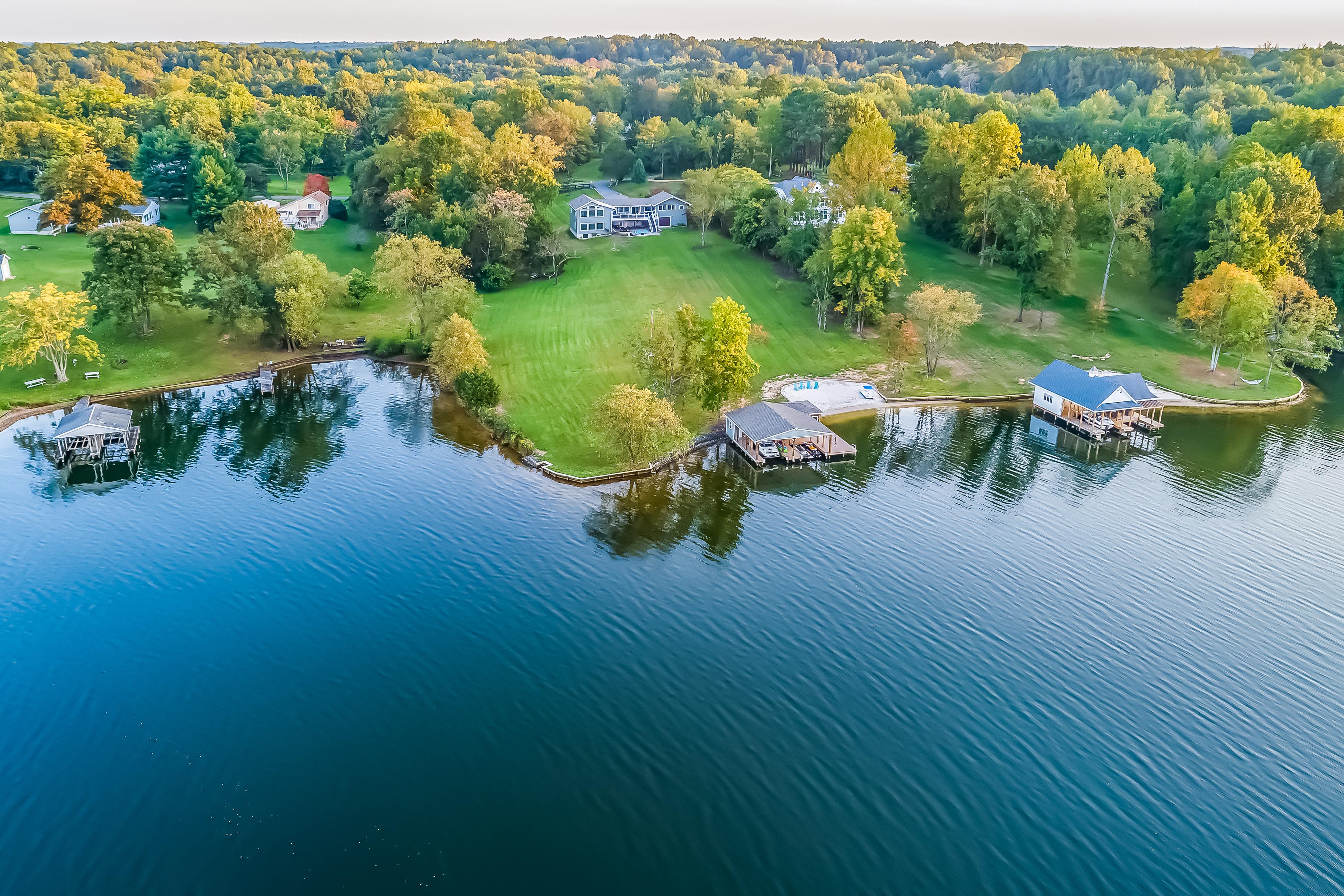 Property Image 1 - Lake Escape