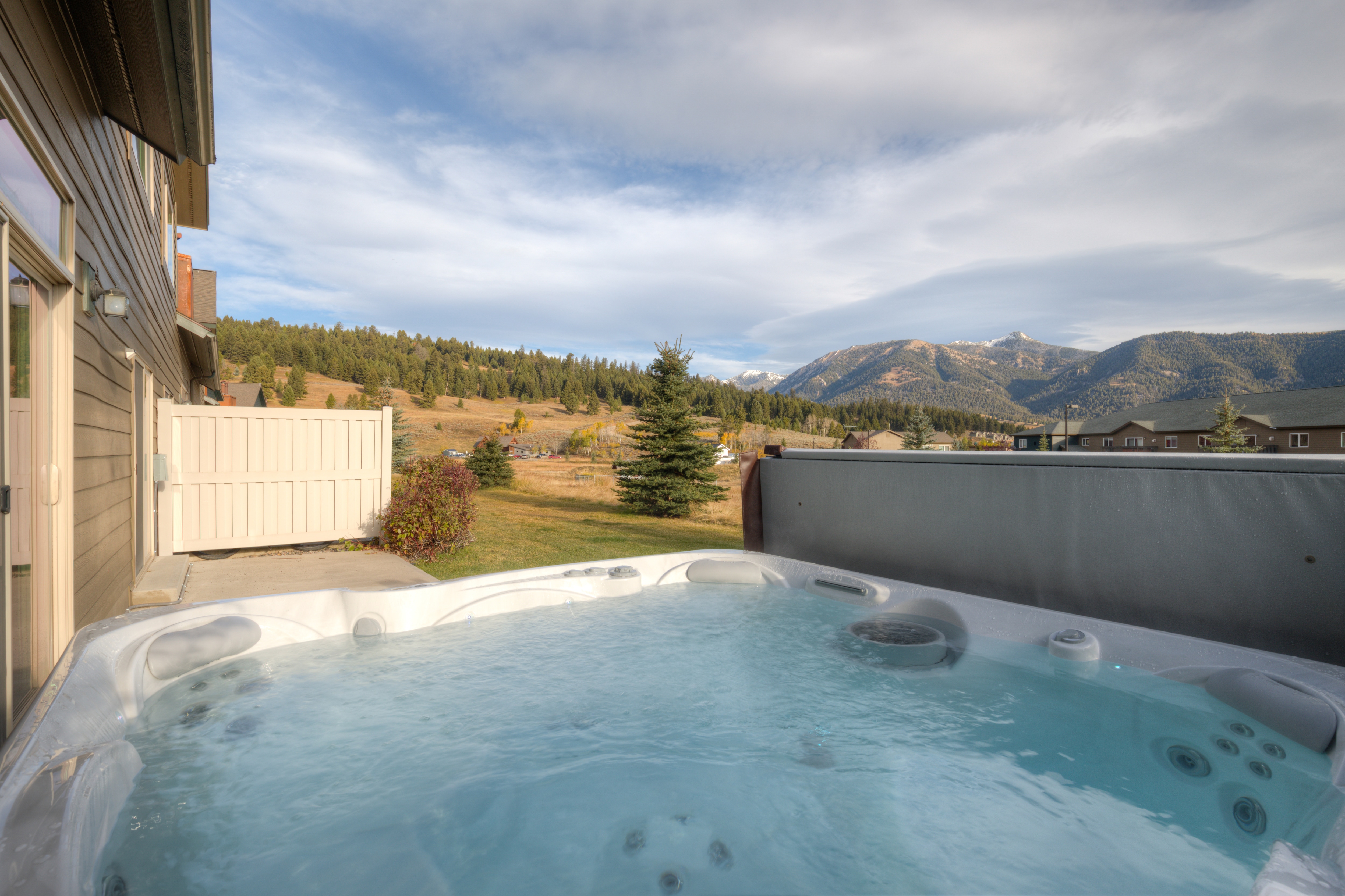 Have a glass of wine and unwind in the hot tub | Exterior