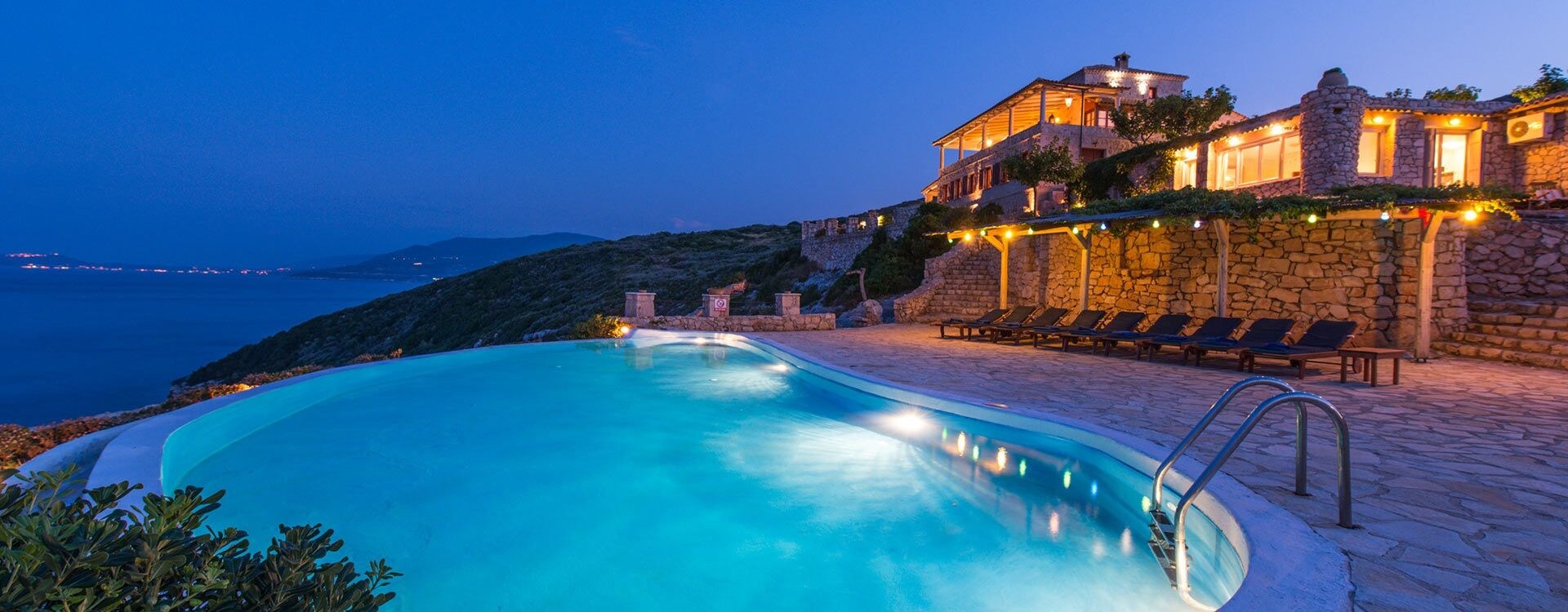 Property Image 1 - Zakynthos Harron Villa | 4 Bed | Agios Nikolaos