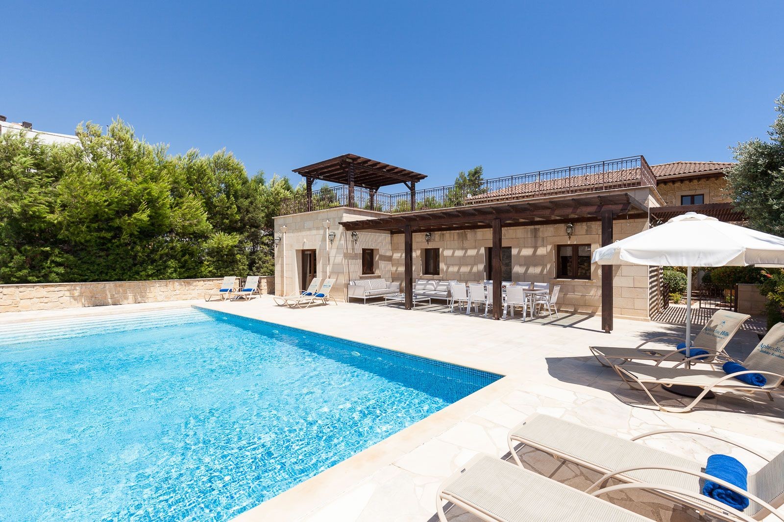 Property Image 2 - Aphrodite Hills| Superior Villas 5 Bedroom Superior Villa - 0299 Property Image 2 - Aphrodite Hills| Superior Villas 5 Bedroom Superior Villa - 0299