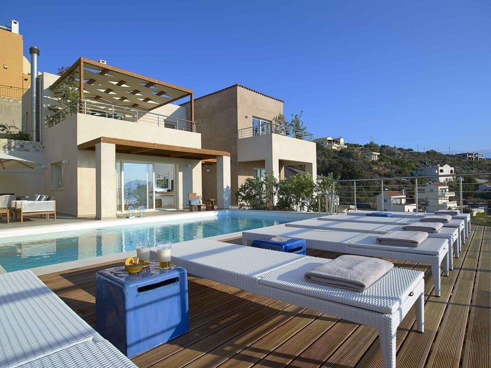 Property Image 1 - 3-bedroom villa with private pool | Sea View | Chania